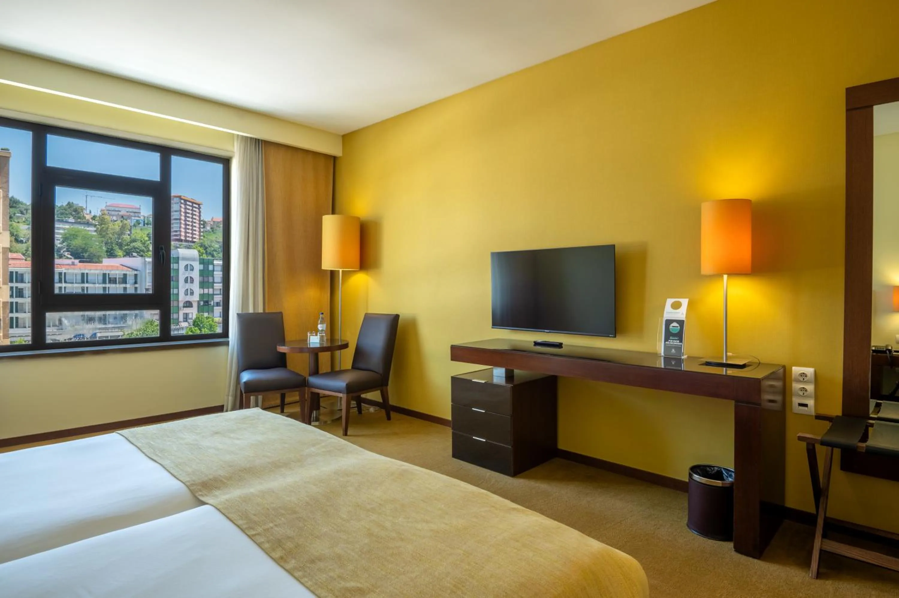 Bed in Vila Gale Coimbra