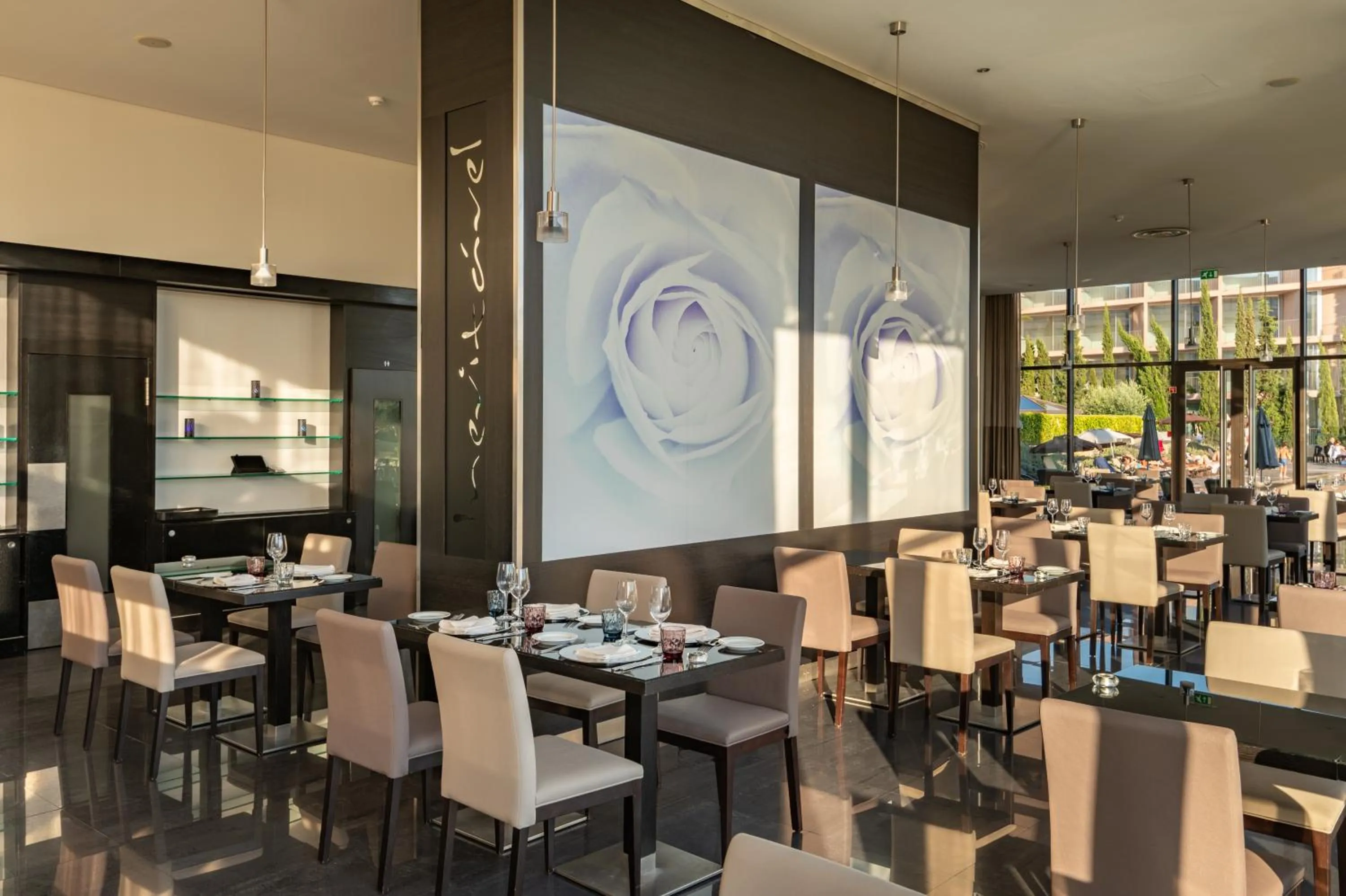 Restaurant/places to eat in Vila Gale Coimbra