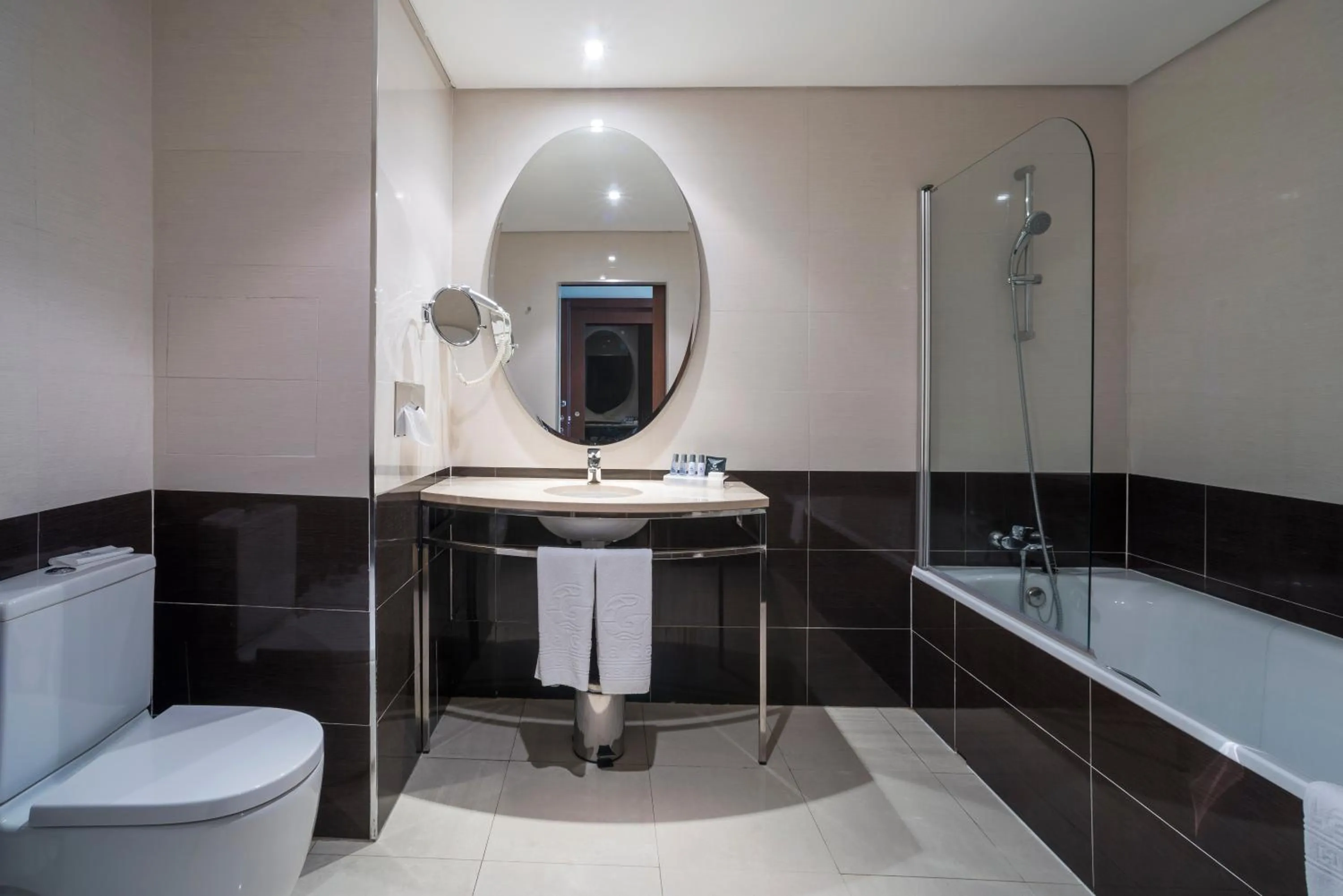 Bathroom in Vila Gale Coimbra