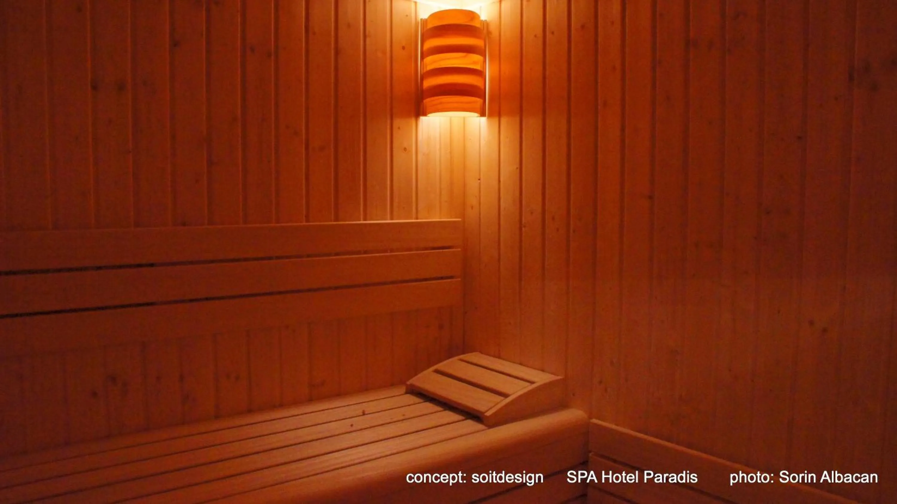 Sauna in Hotel Paradis