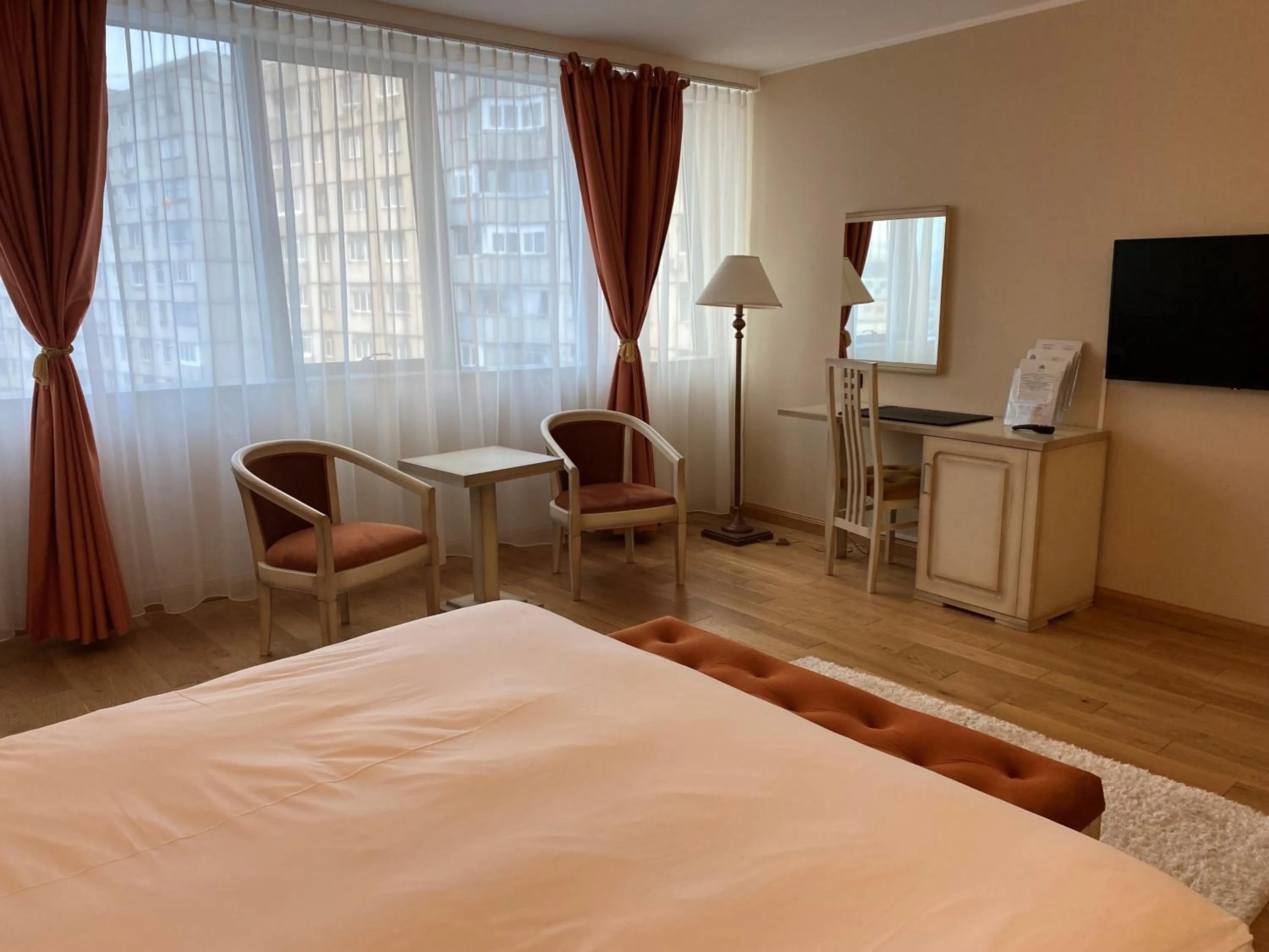 Bed in Hotel Paradis