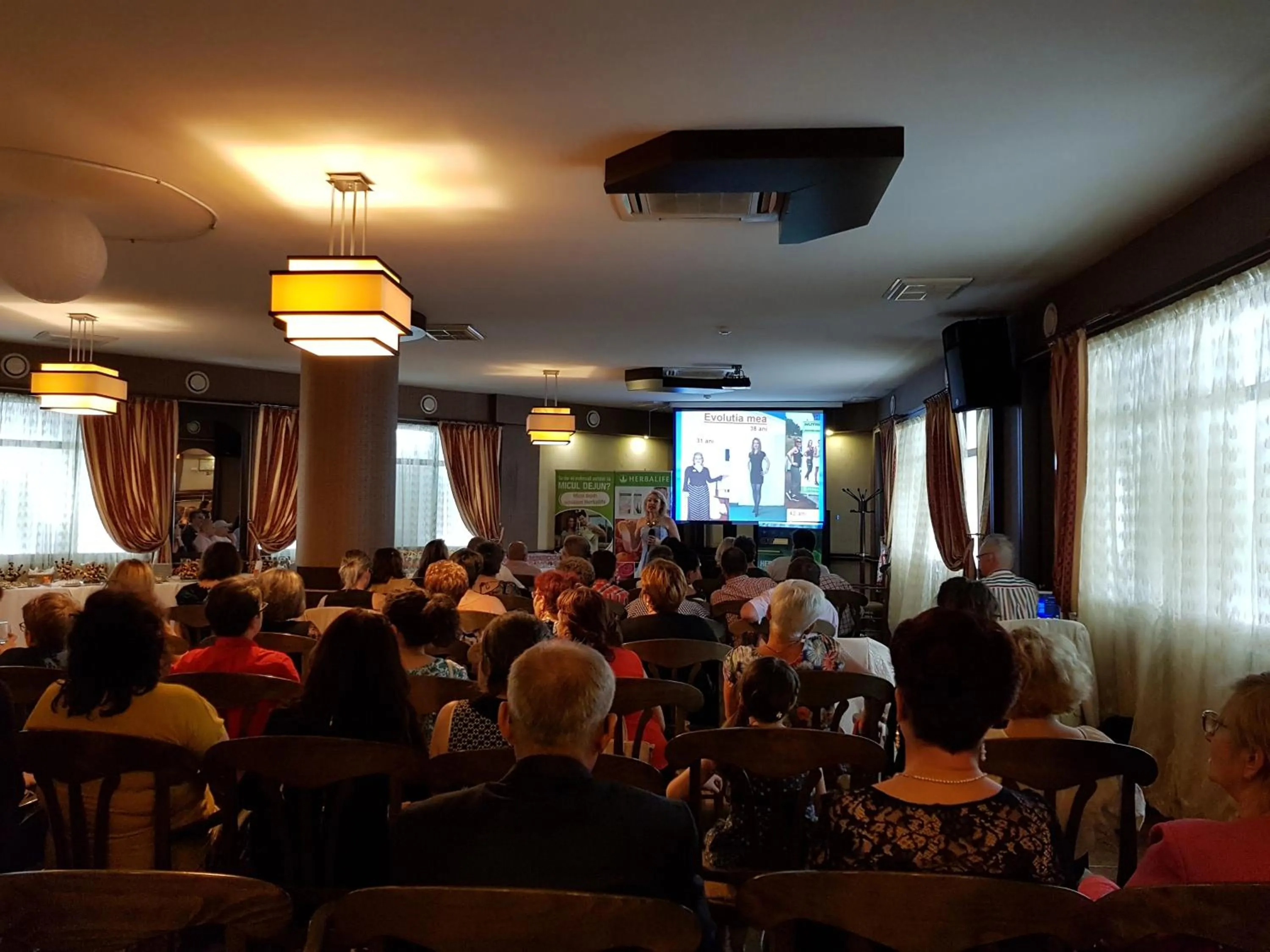 Meeting/conference room in Indiana Hotel
