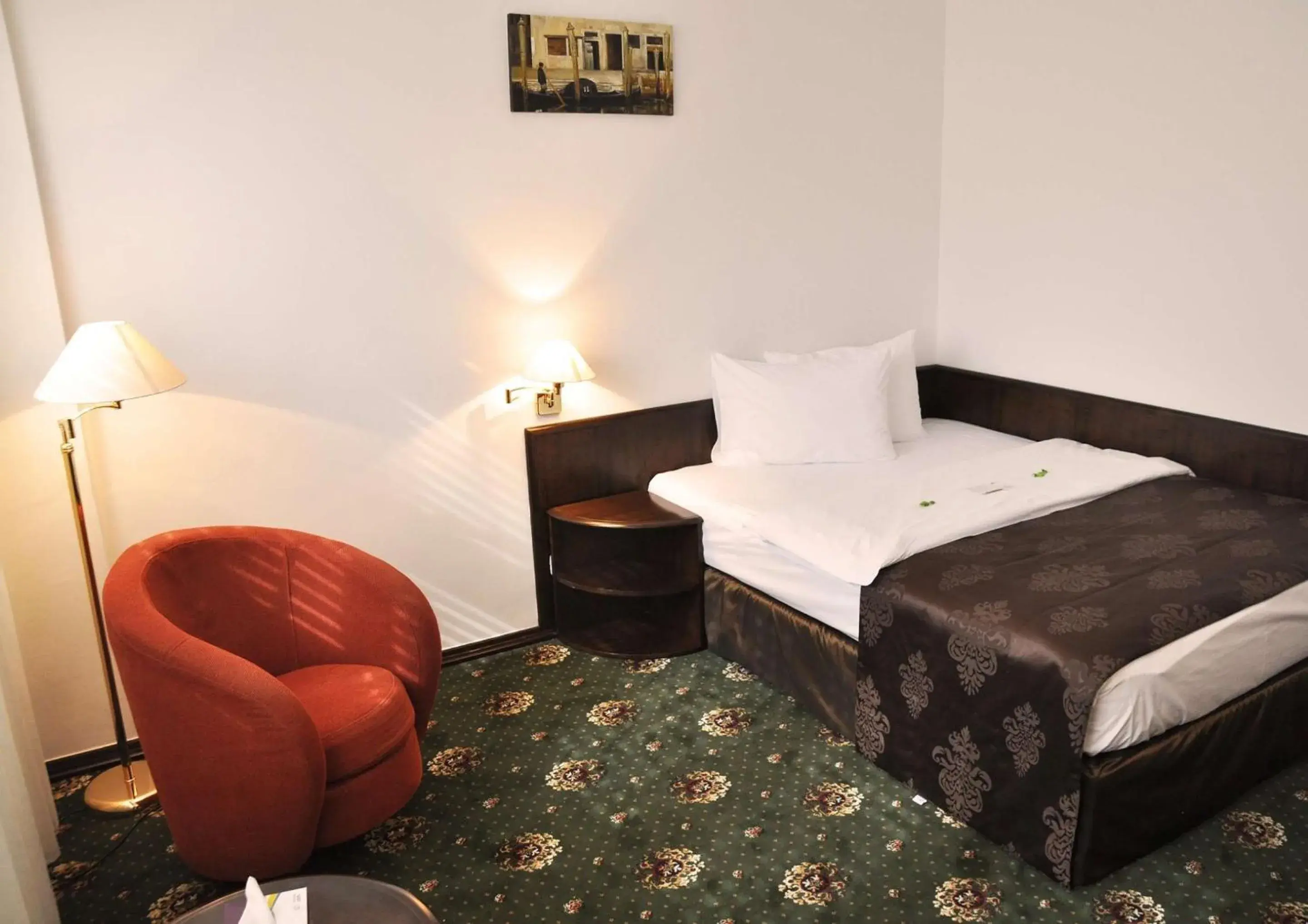 Bedroom, Bed in Best Western Central Hotel Bedroom, Bed in Best Western Central Hotel