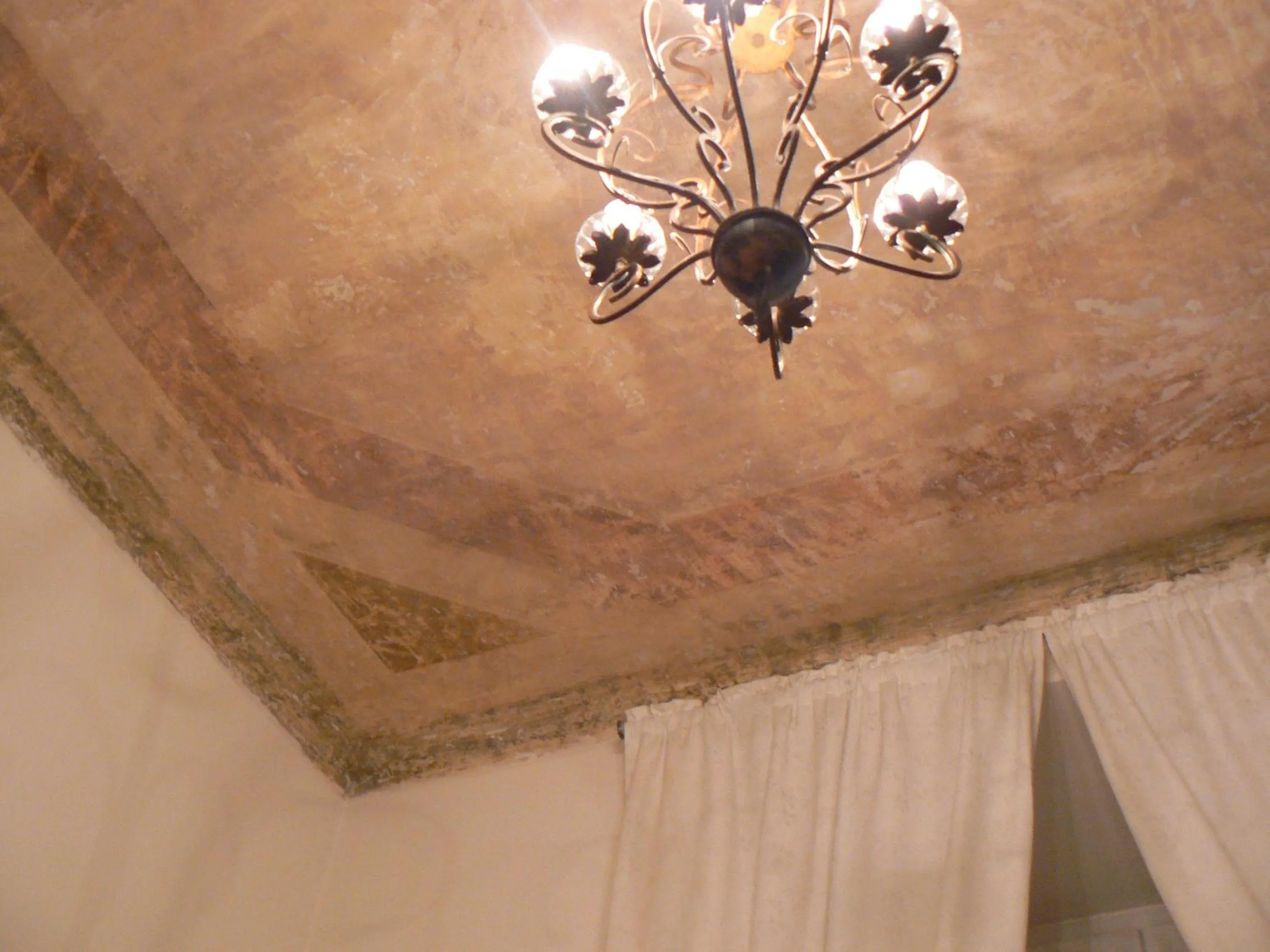 Bedroom in B&B Lercari