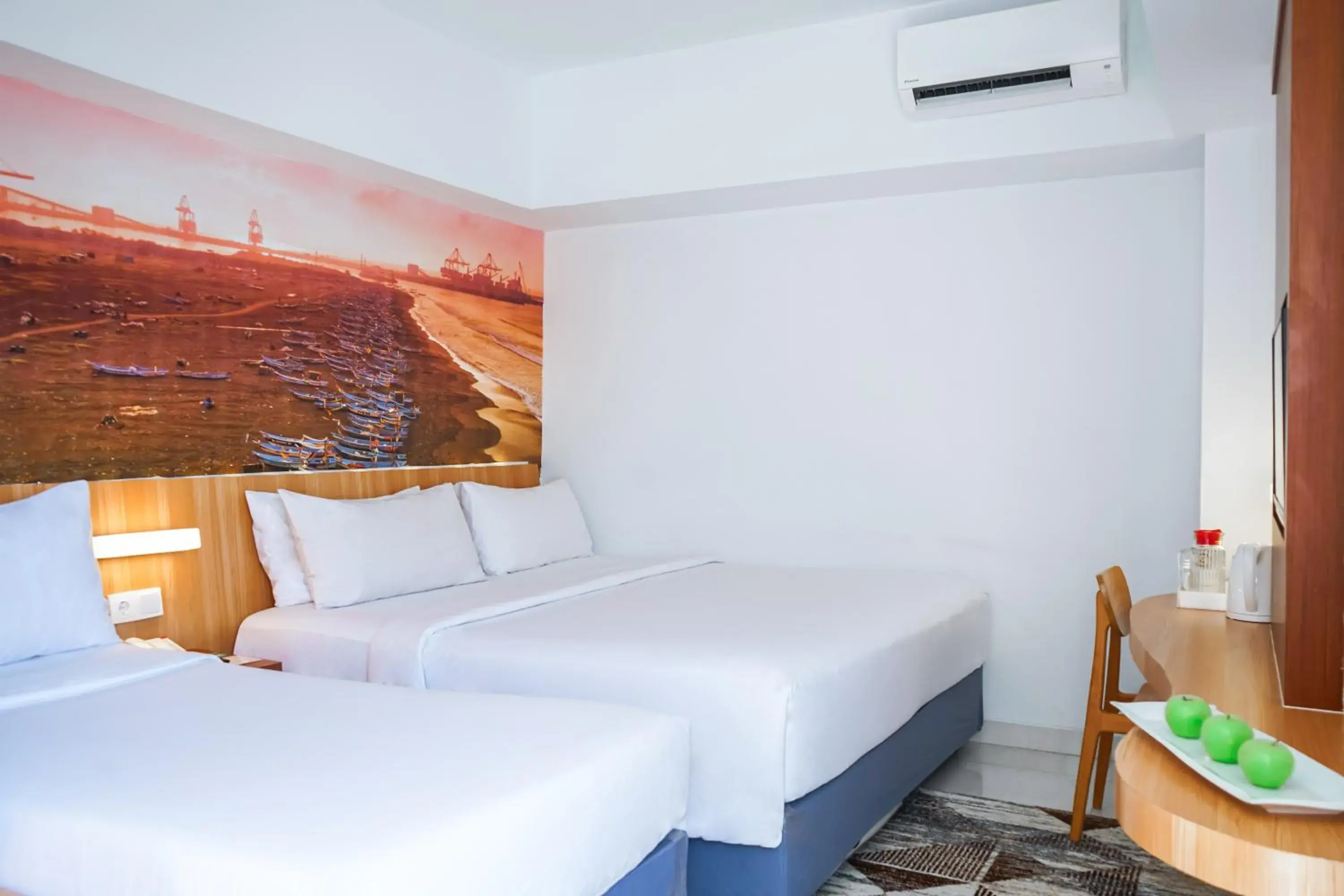 Guests, Bed in favehotel Cilacap Guests, Bed in favehotel Cilacap