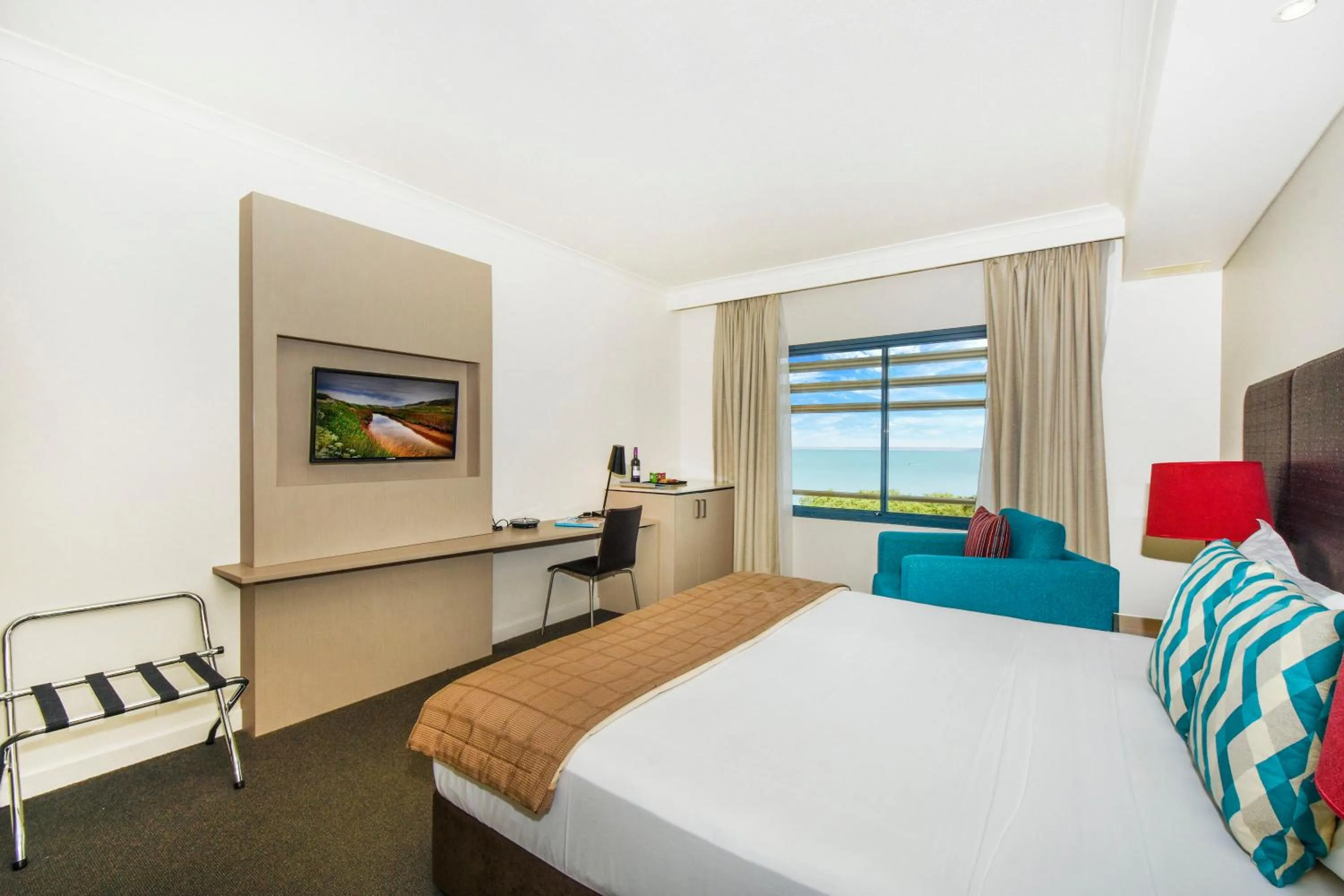 Bedroom, Bed in Mantra on The Esplanade