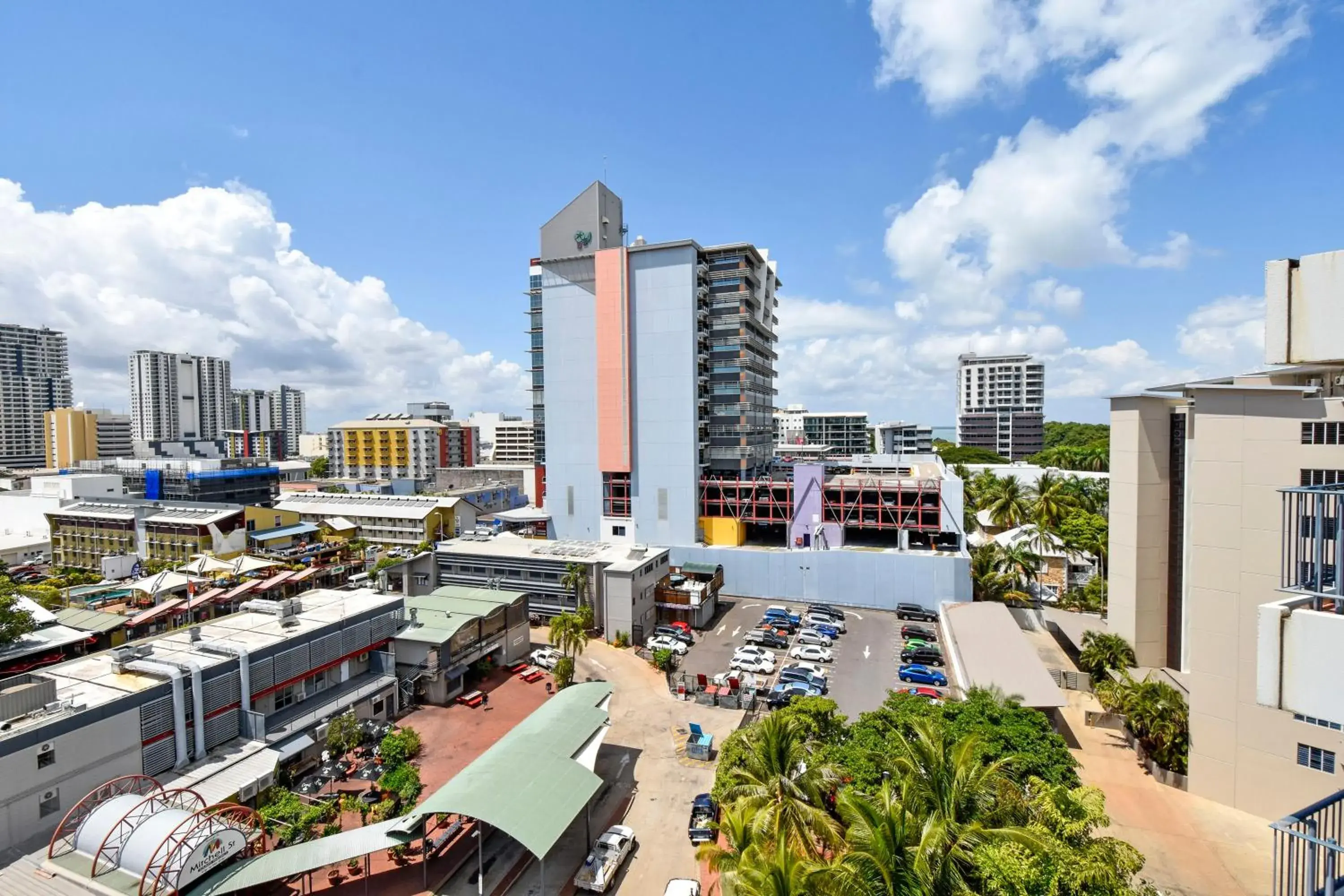 Street view in Mantra on The Esplanade Street view in Mantra on The Esplanade