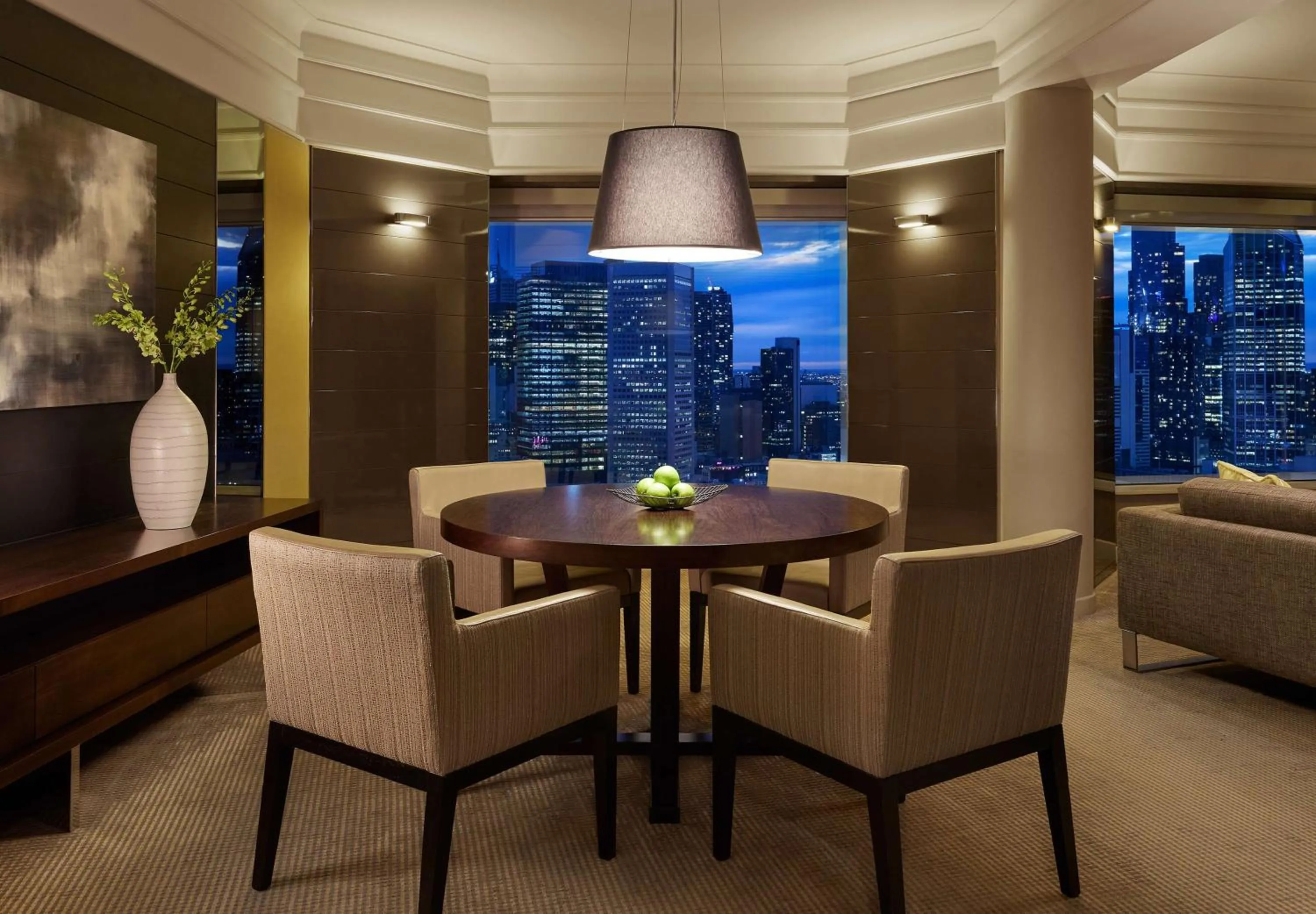 Photo of the whole room in Grand Hyatt Melbourne