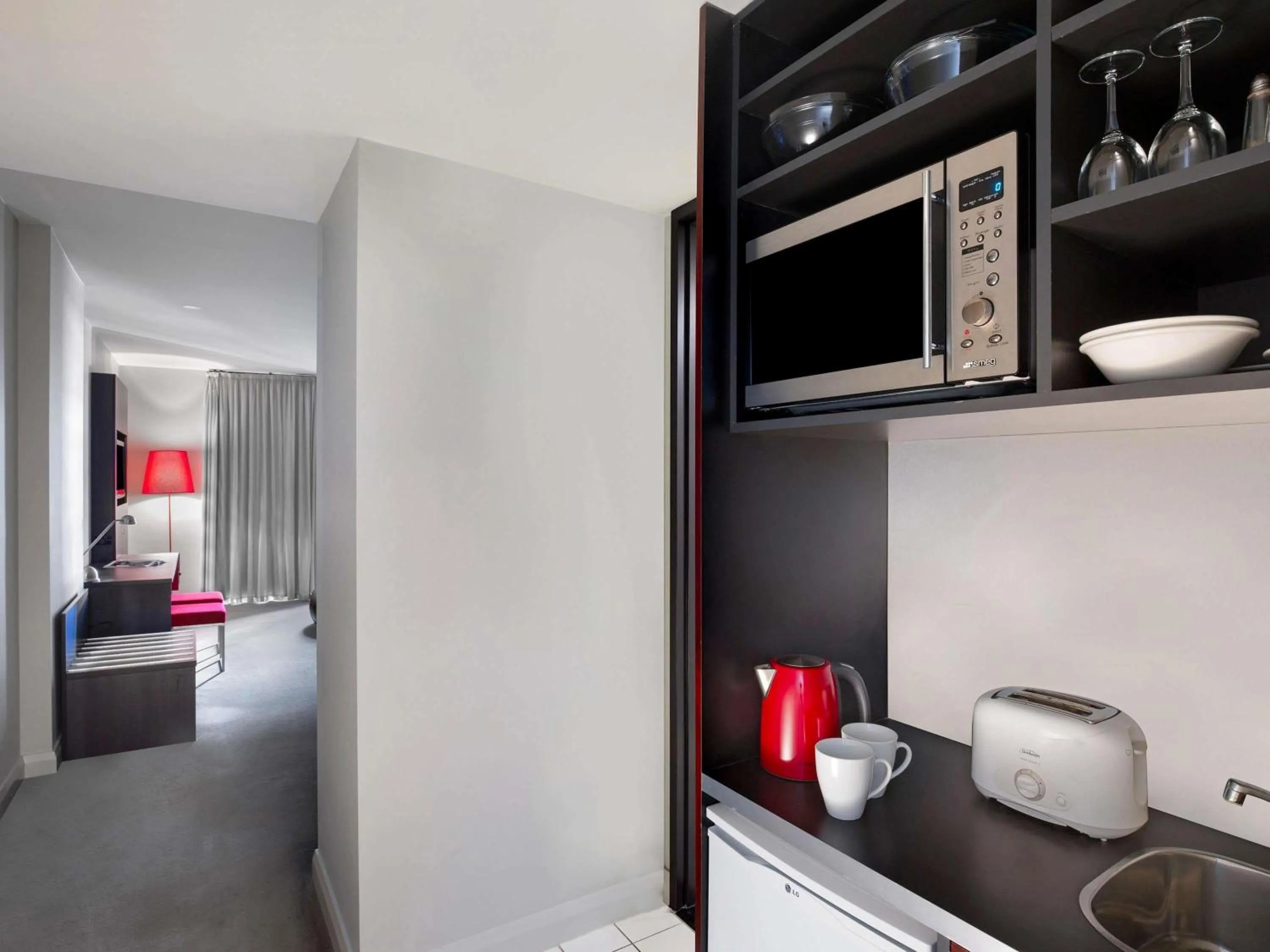 Bedroom in Mantra Hindmarsh Square