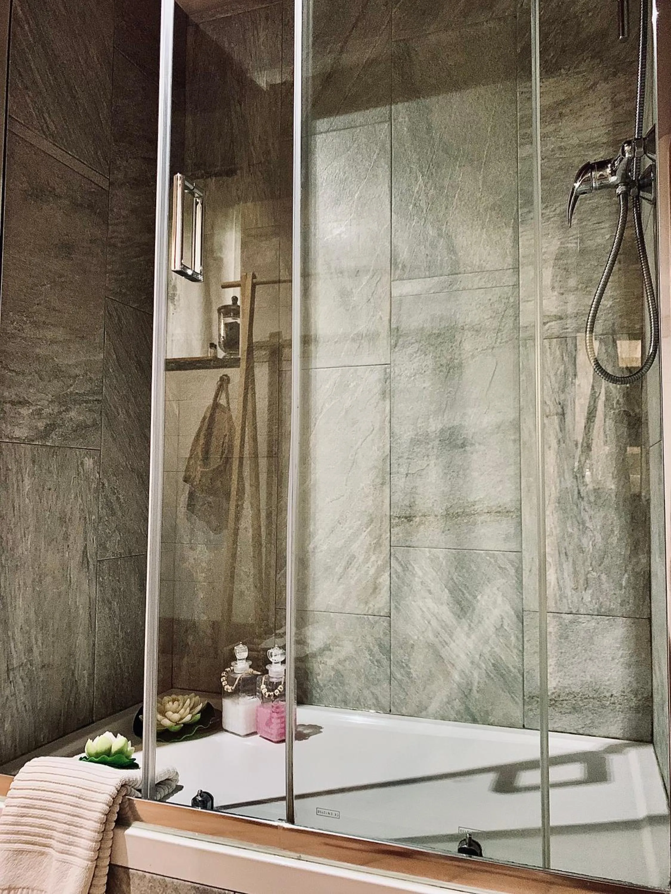 Shower in A casa dalla Tata B&B
