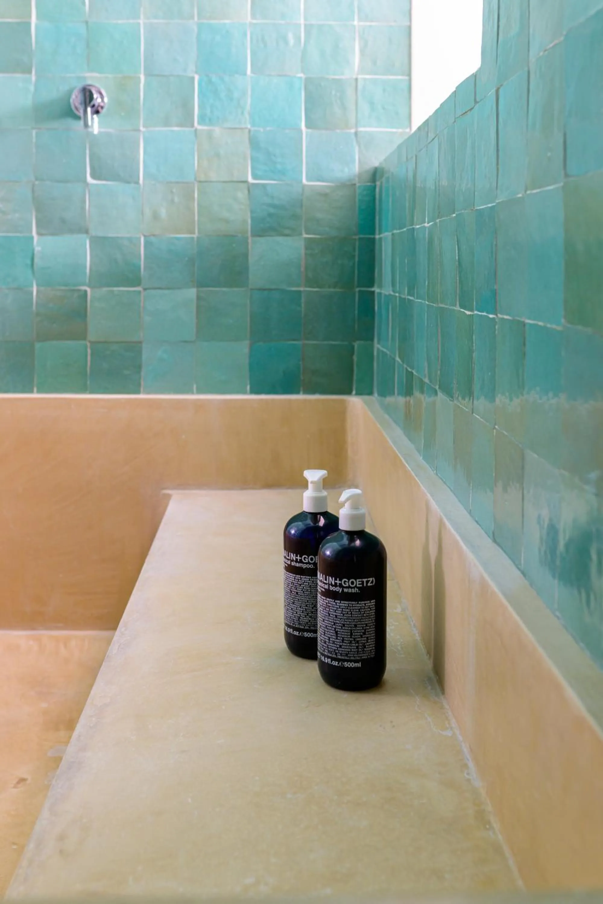 Decorative detail in Prêtáloger Verdi 18