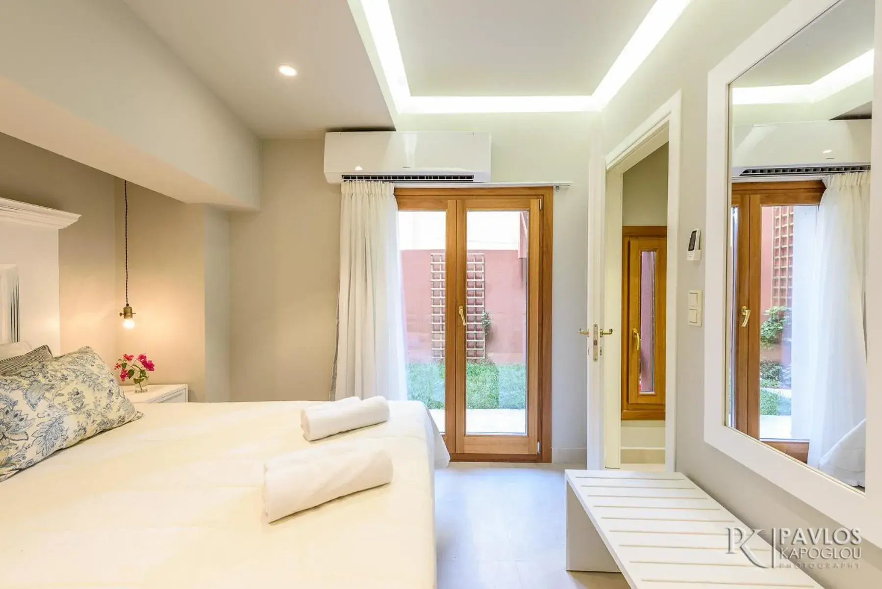 Bed in Candia Suites & Rooms Bed in Candia Suites & Rooms