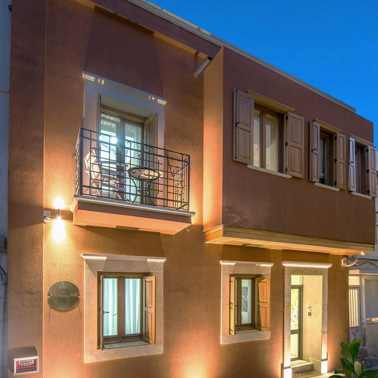 Candia Suites & Rooms