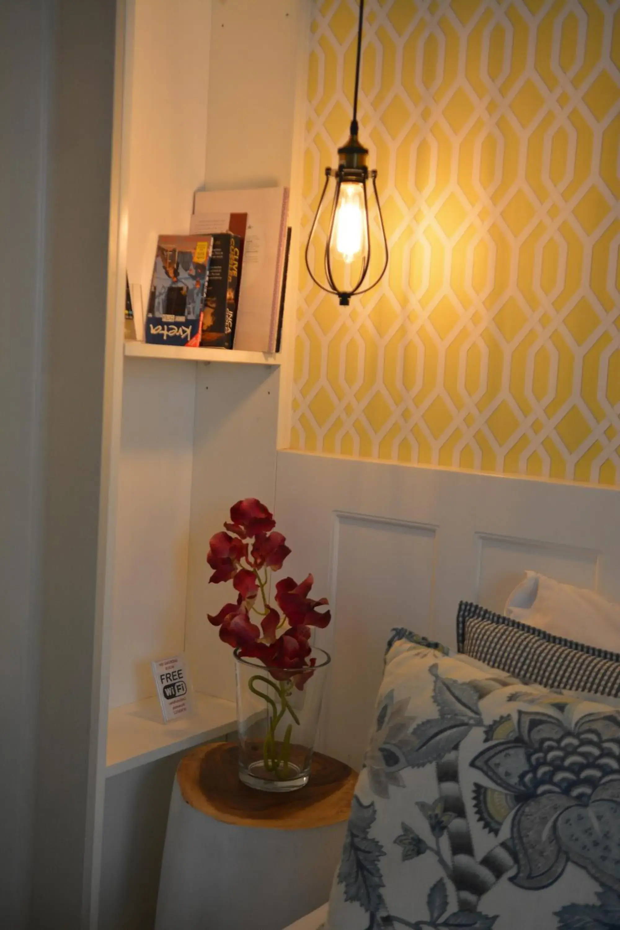 Bed in Candia Suites & Rooms Bed in Candia Suites & Rooms