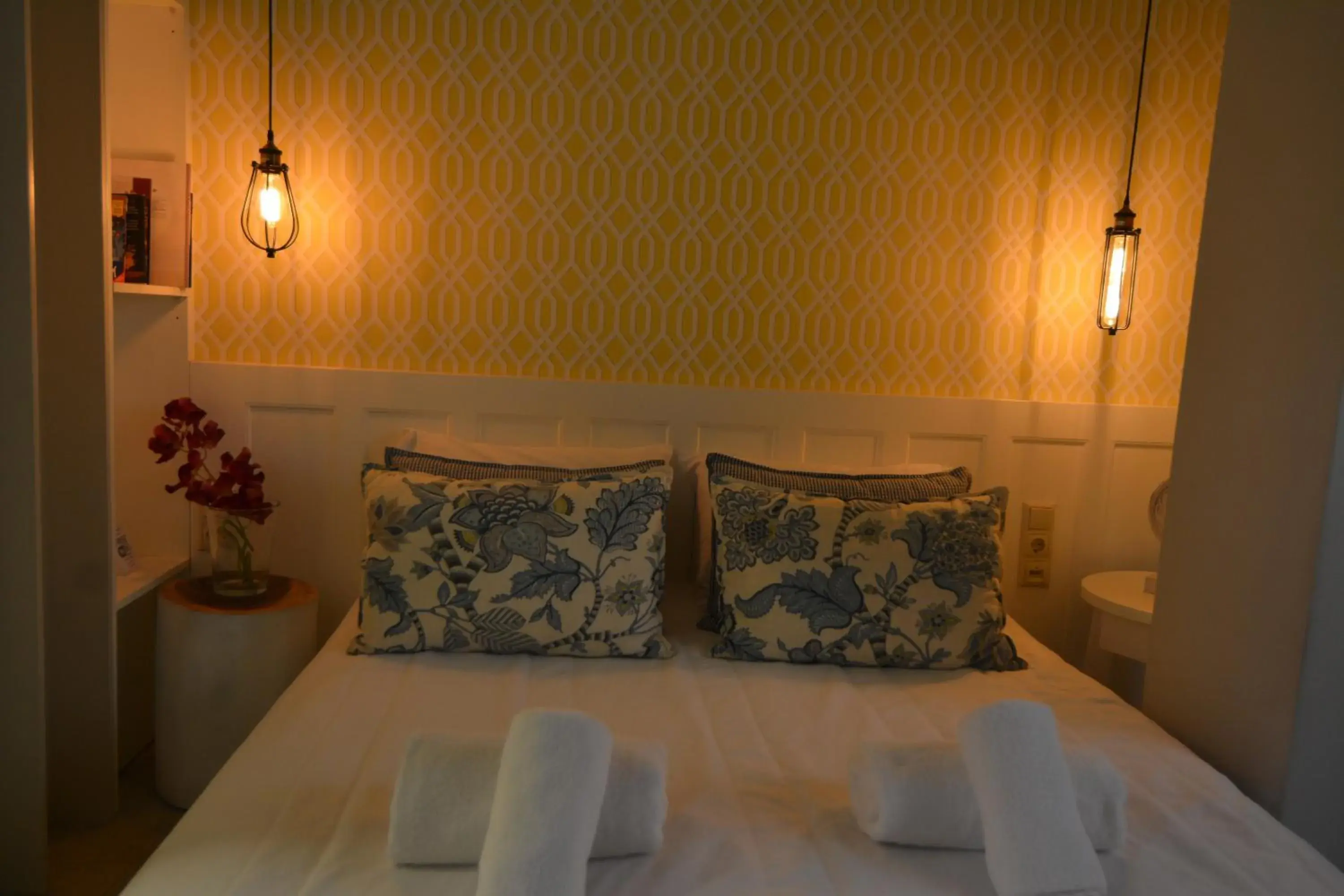 Bed in Candia Suites & Rooms Bed in Candia Suites & Rooms