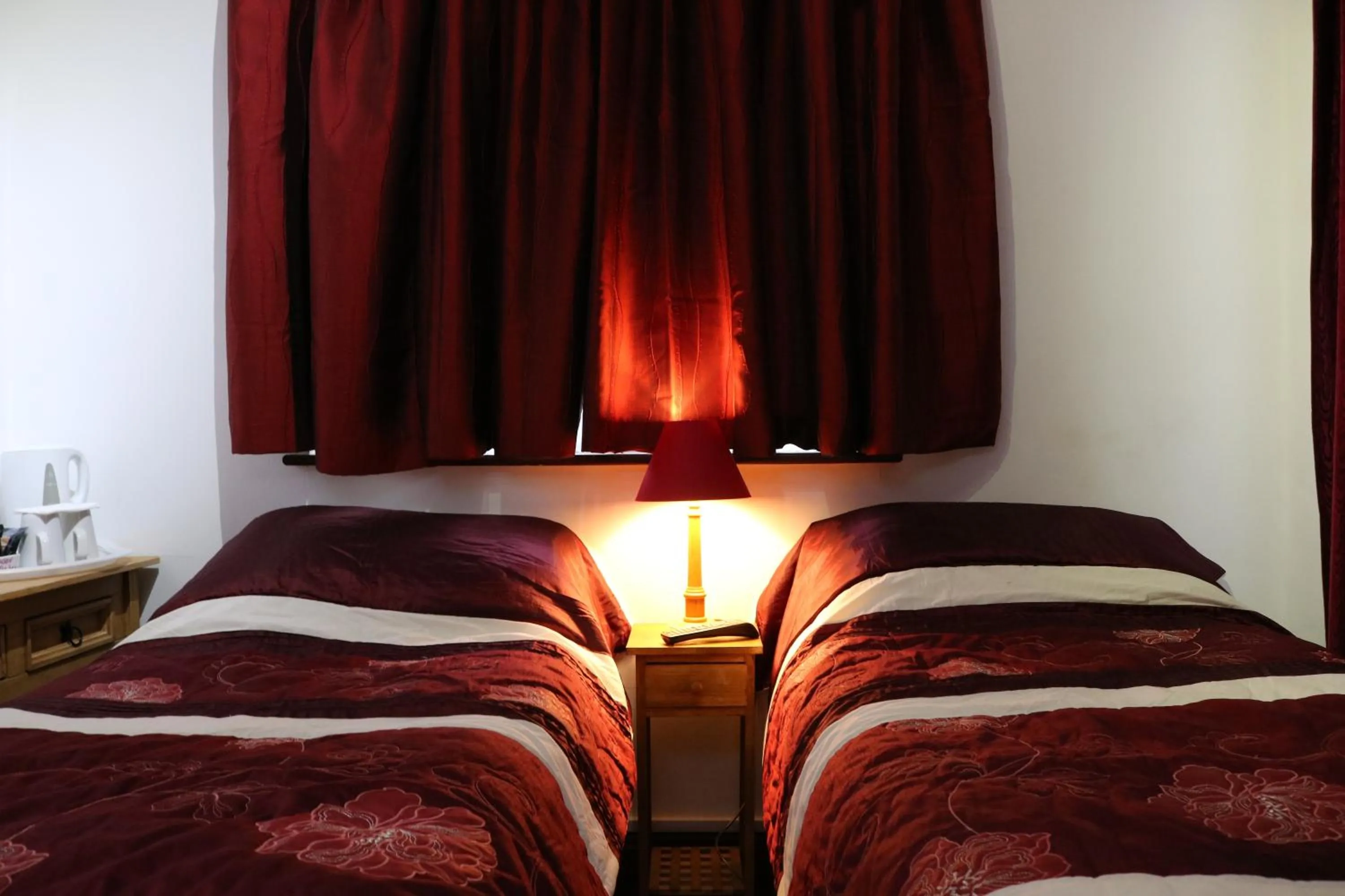Bed in Anand Lodge