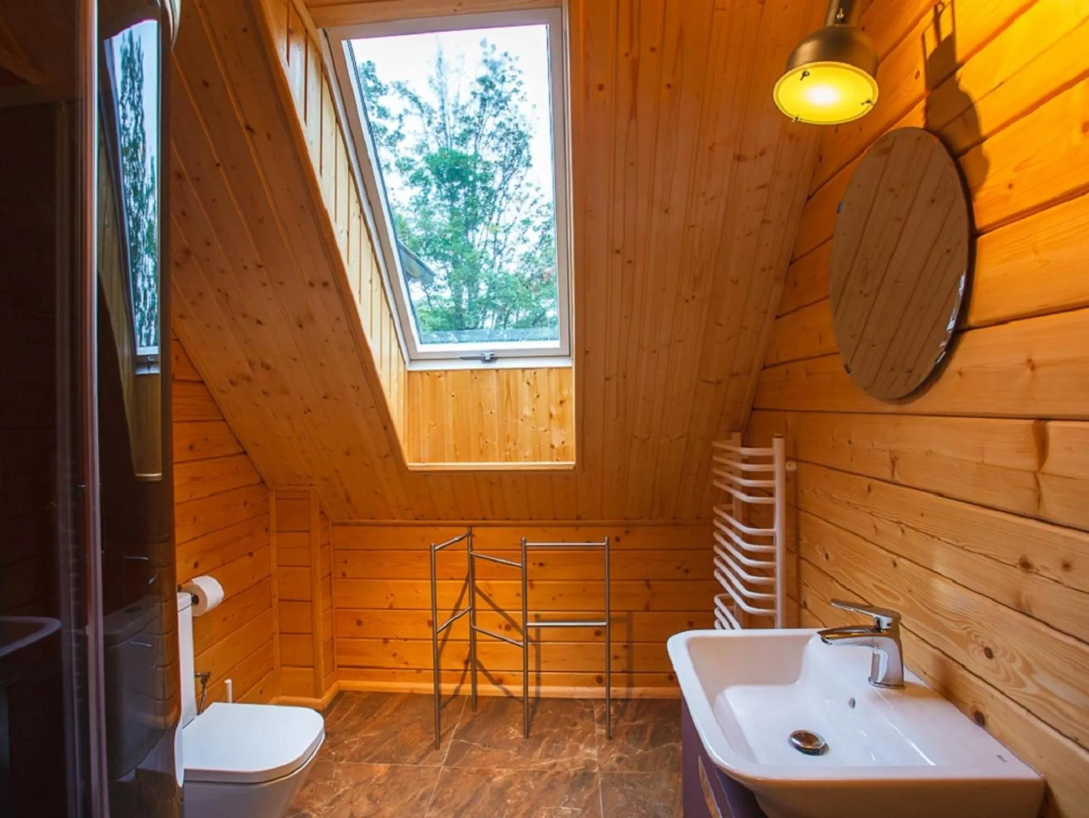 Shower in Dom Bratek