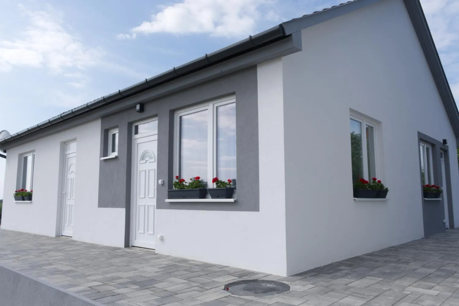 Facade/entrance in Gabriella Panzió