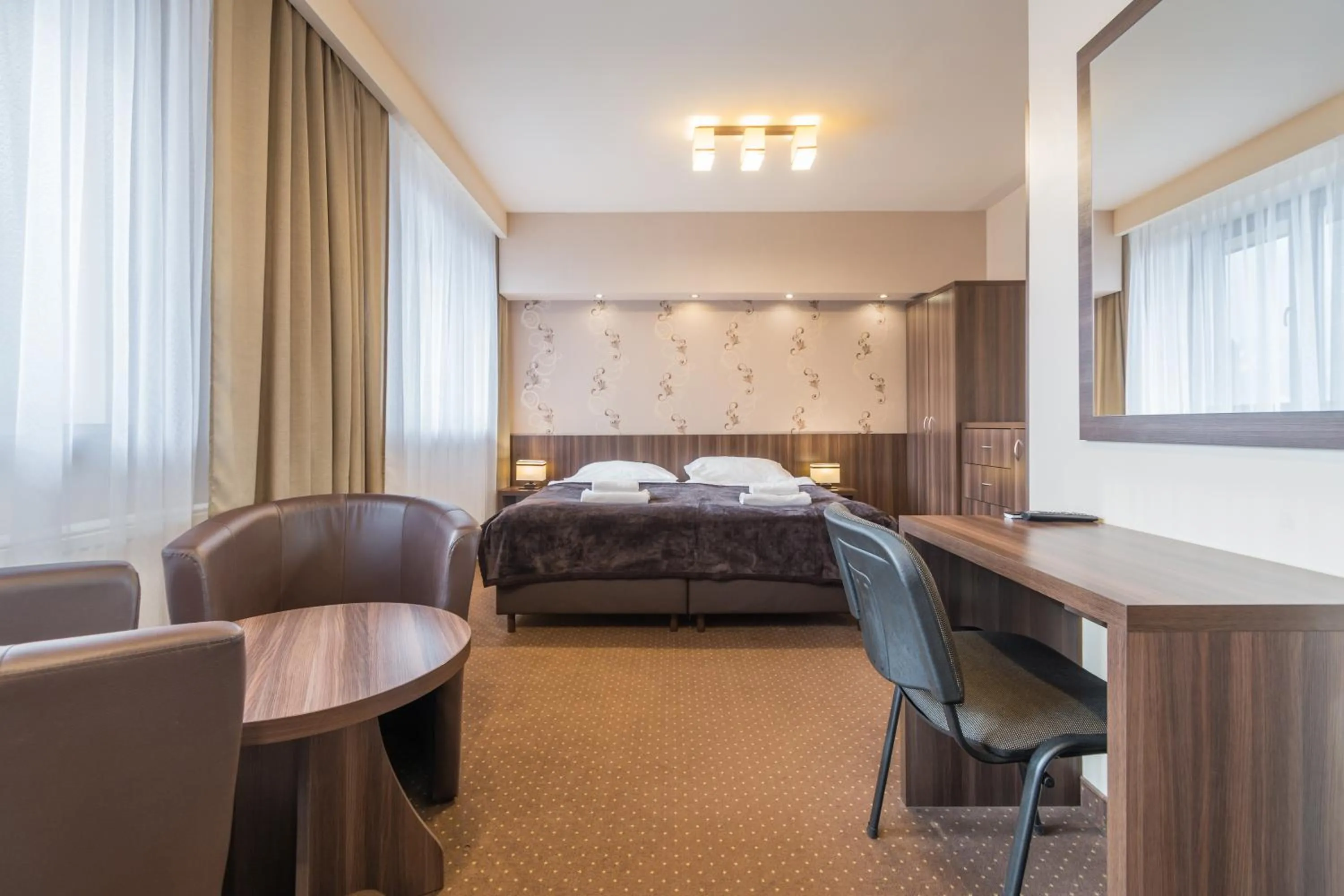 Photo of the whole room, Bed in Goprówka
