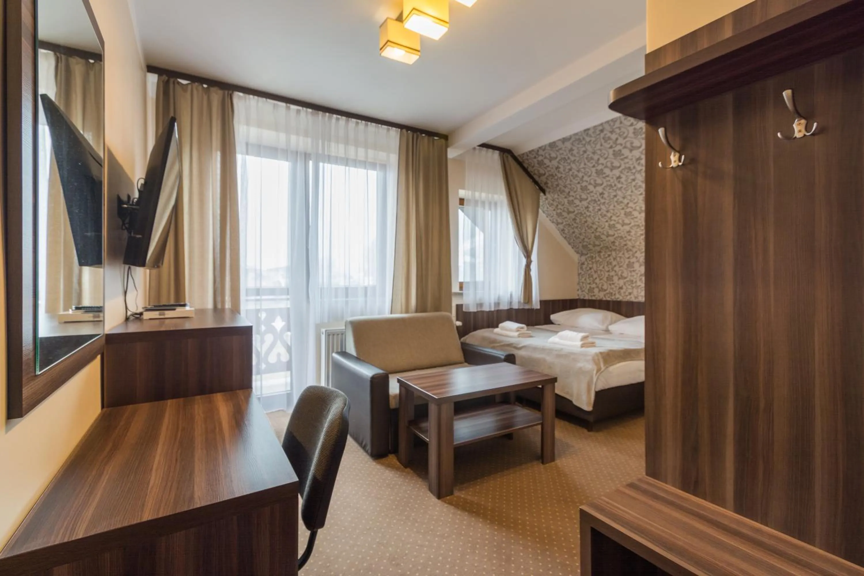 Photo of the whole room, Bed in Goprówka