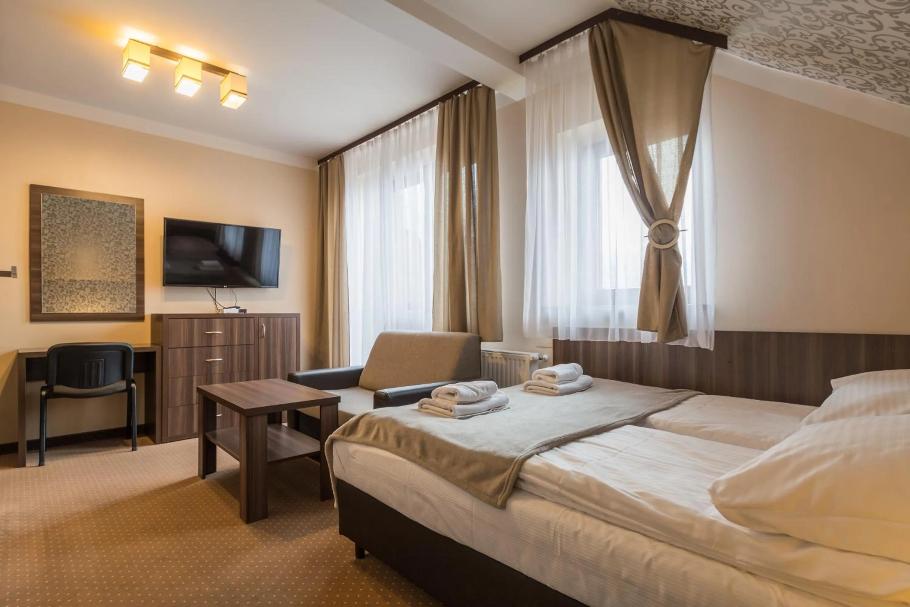 Photo of the whole room, Bed in Goprówka