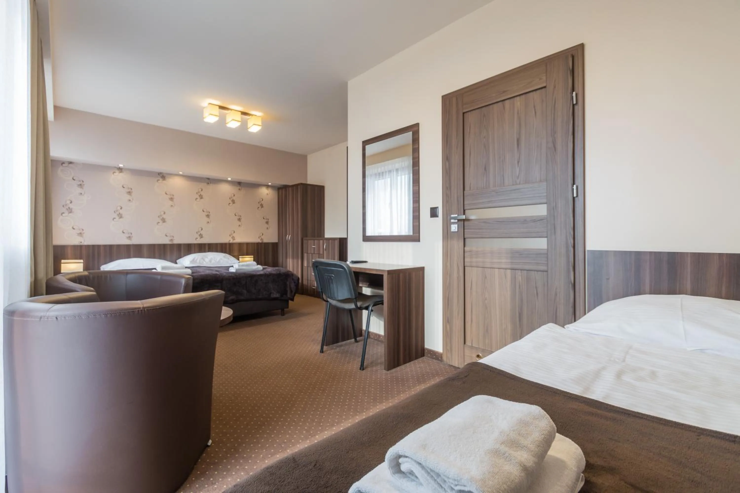 Photo of the whole room, Bed in Goprówka