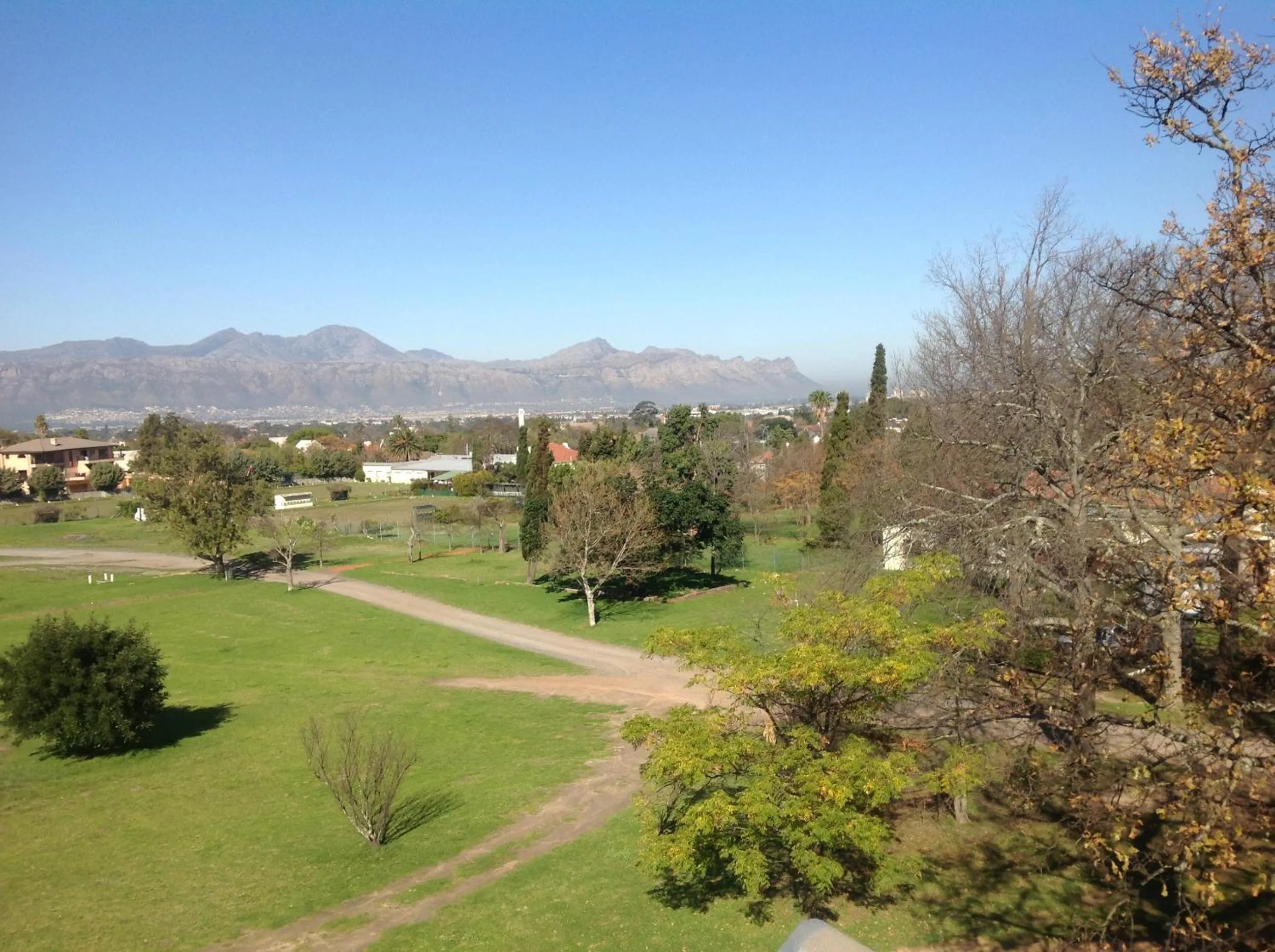 Mountain view in Milas Place