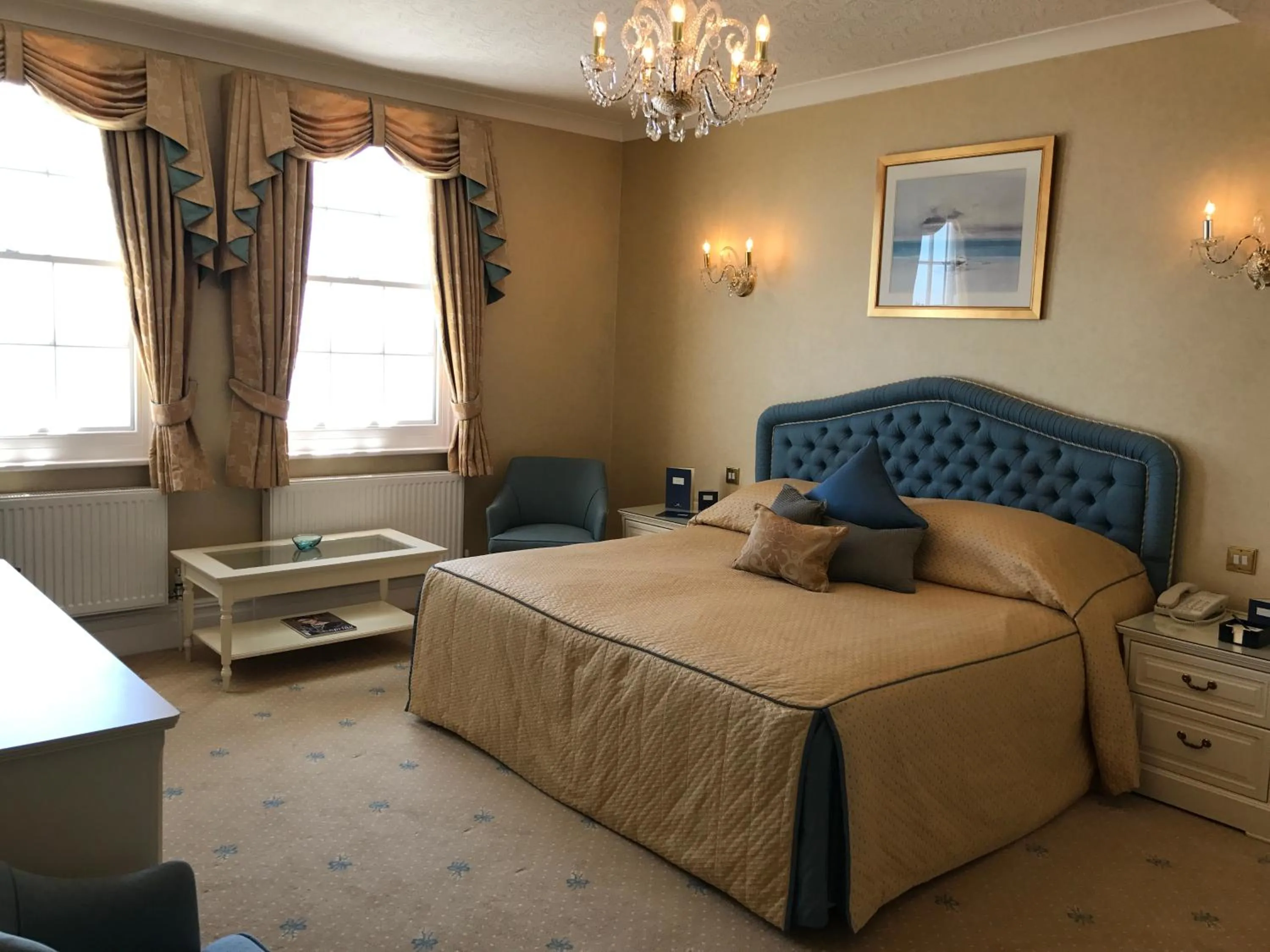 Double or Twin Suite with Sea View  in Hotel Riviera