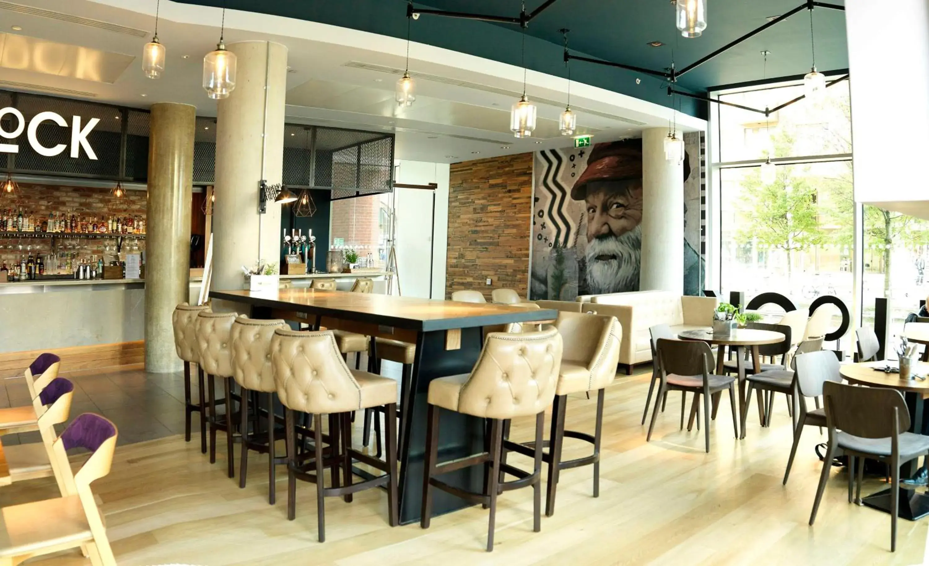 Restaurant/places to eat in DoubleTree by Hilton Leeds Restaurant/places to eat in DoubleTree by Hilton Leeds