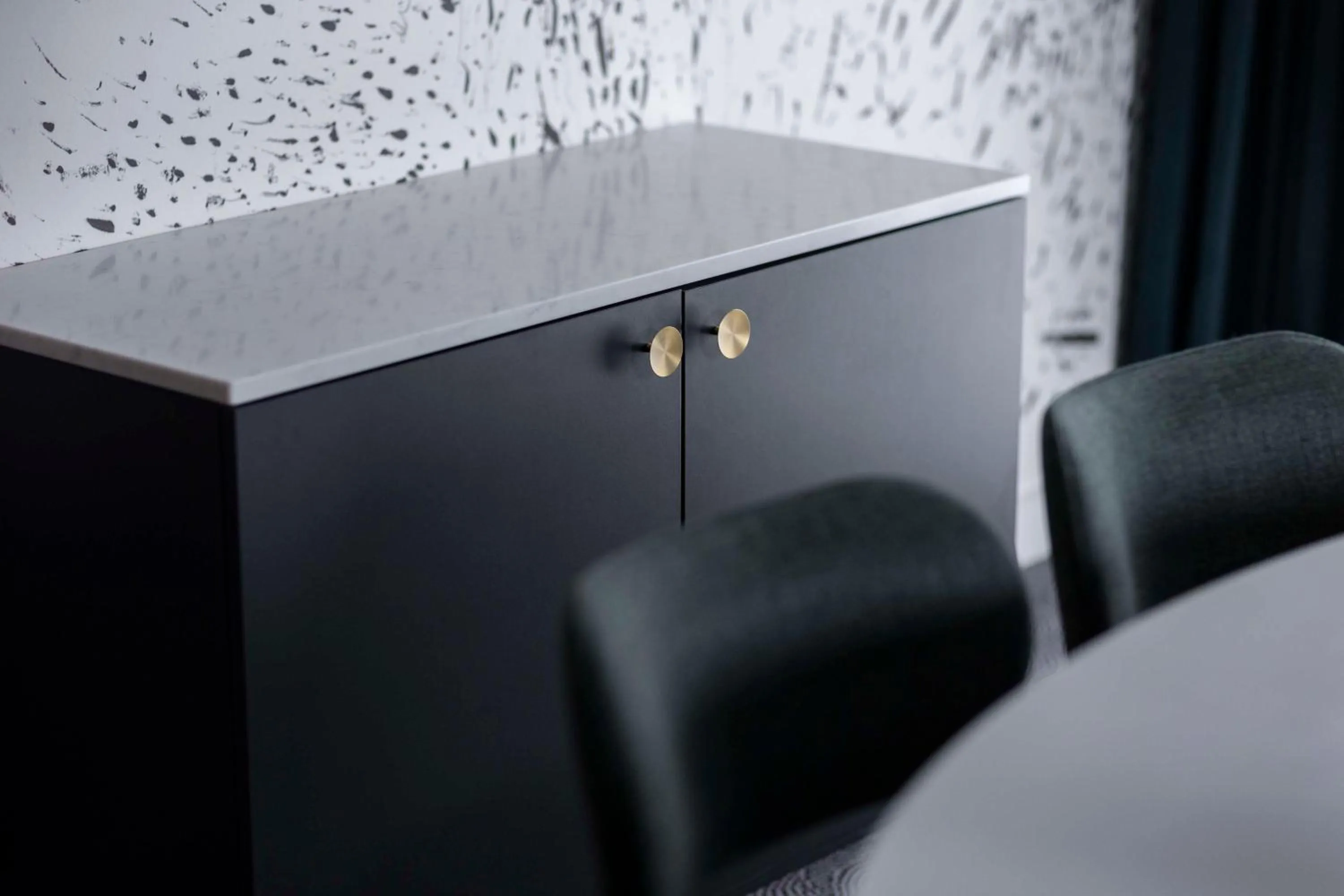 Photo of the whole room in DoubleTree by Hilton Leeds