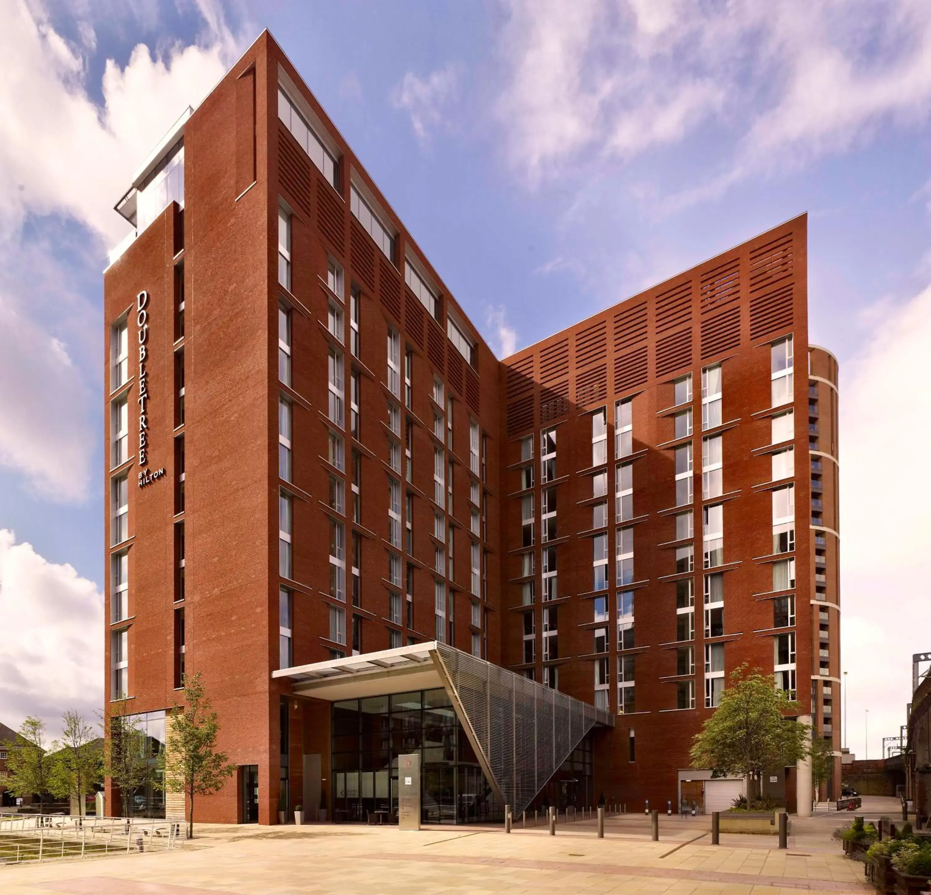 Property building in DoubleTree by Hilton Leeds Property building in DoubleTree by Hilton Leeds