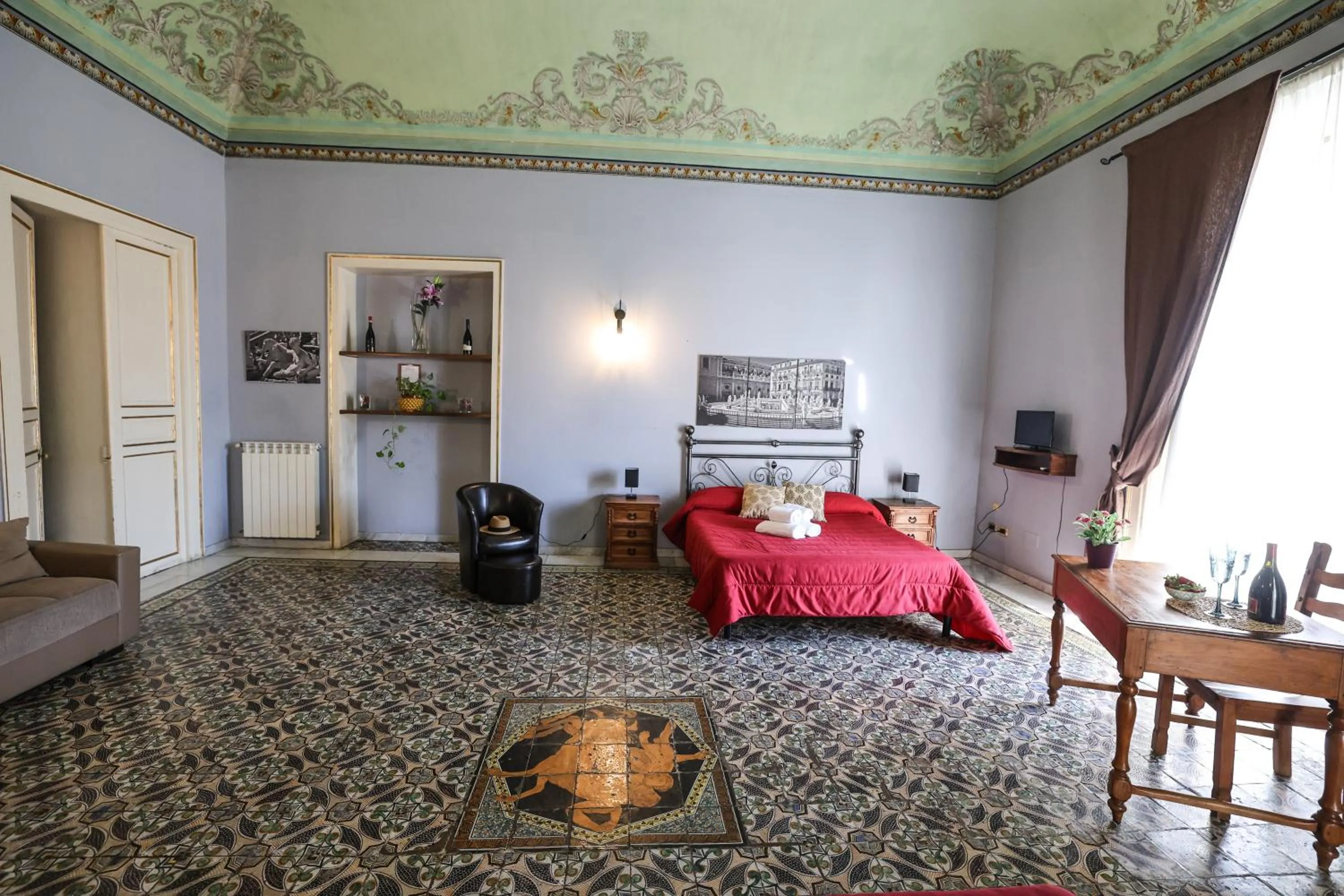 Photo of the whole room in Antica Dimora