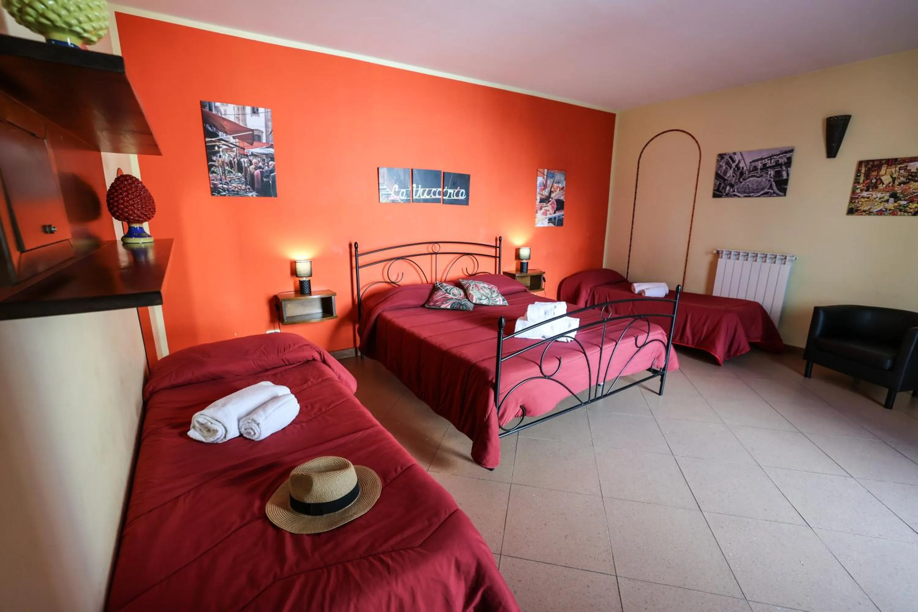 Photo of the whole room, Bed in Antica Dimora