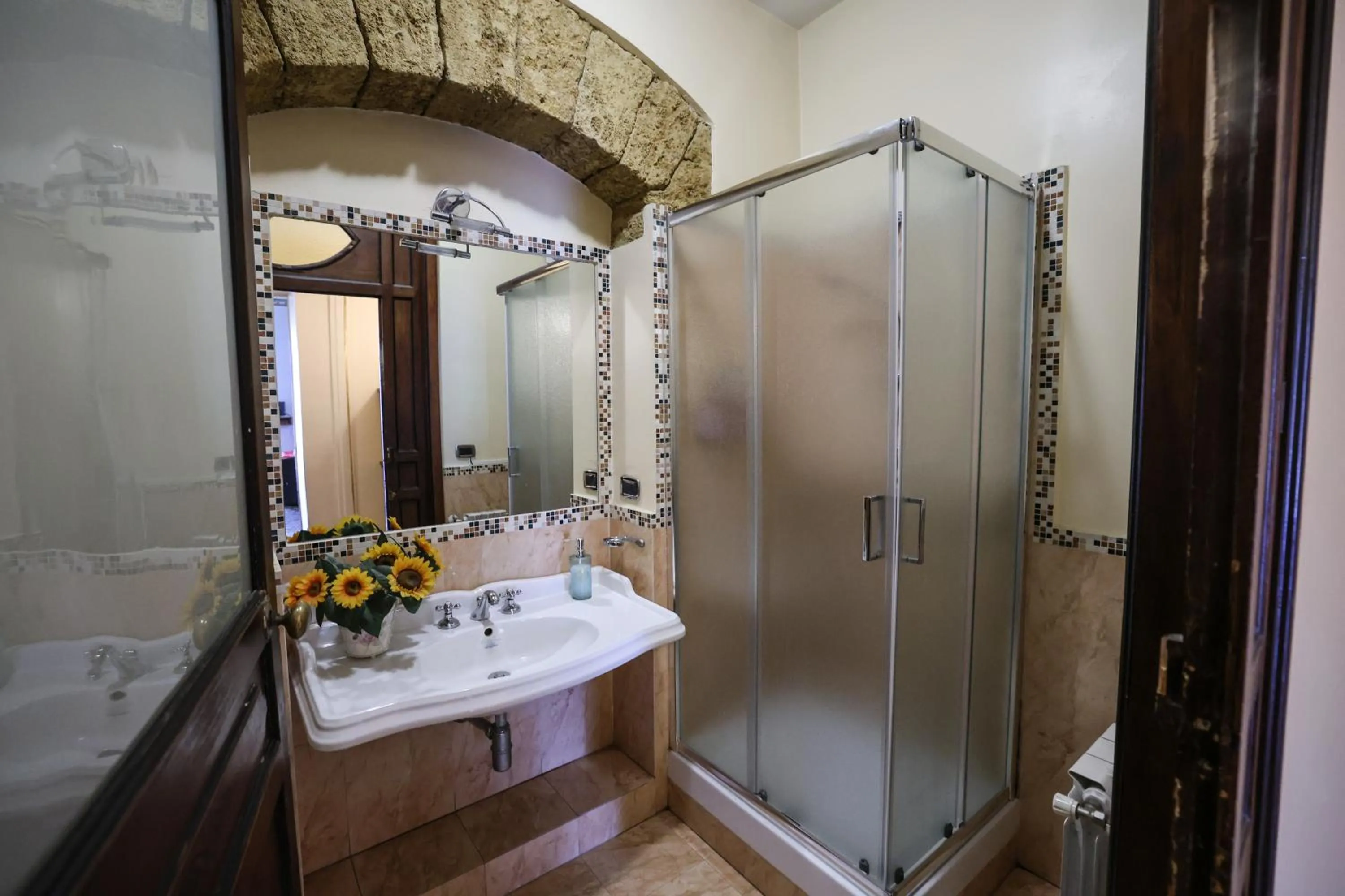 Shower in Antica Dimora