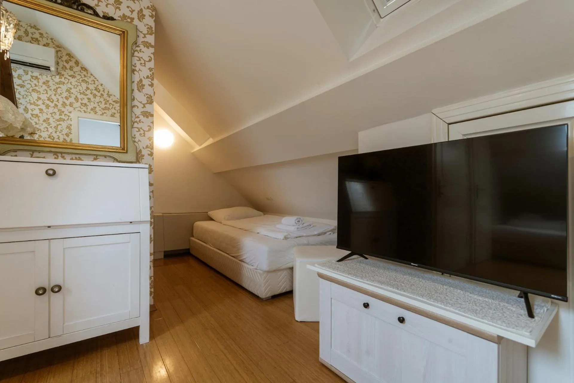 Family in Allegro Hotel