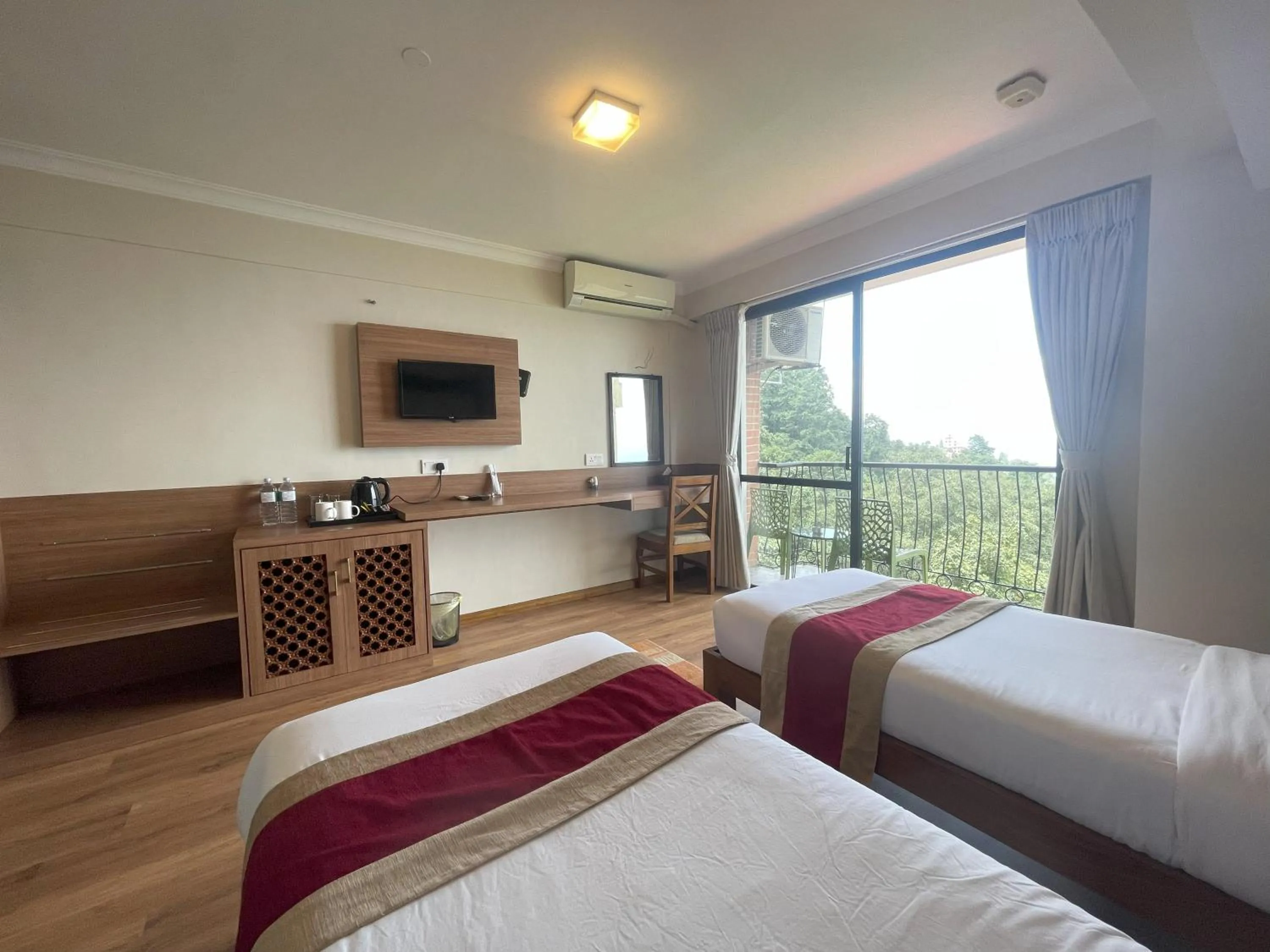 Bedroom, Bed in Hotel Himalayan Villa - Nagarkot