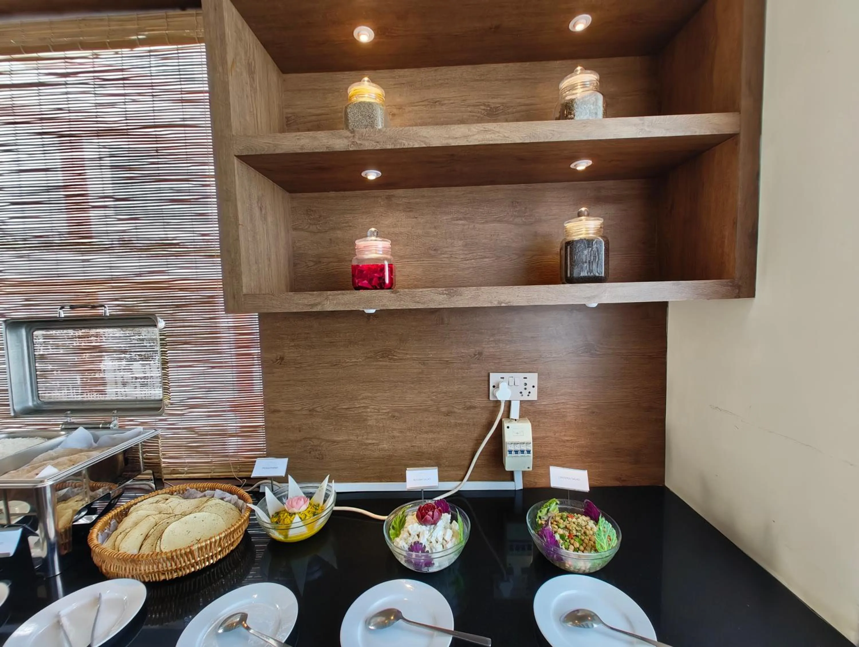 Lunch in Hotel Himalayan Villa - Nagarkot