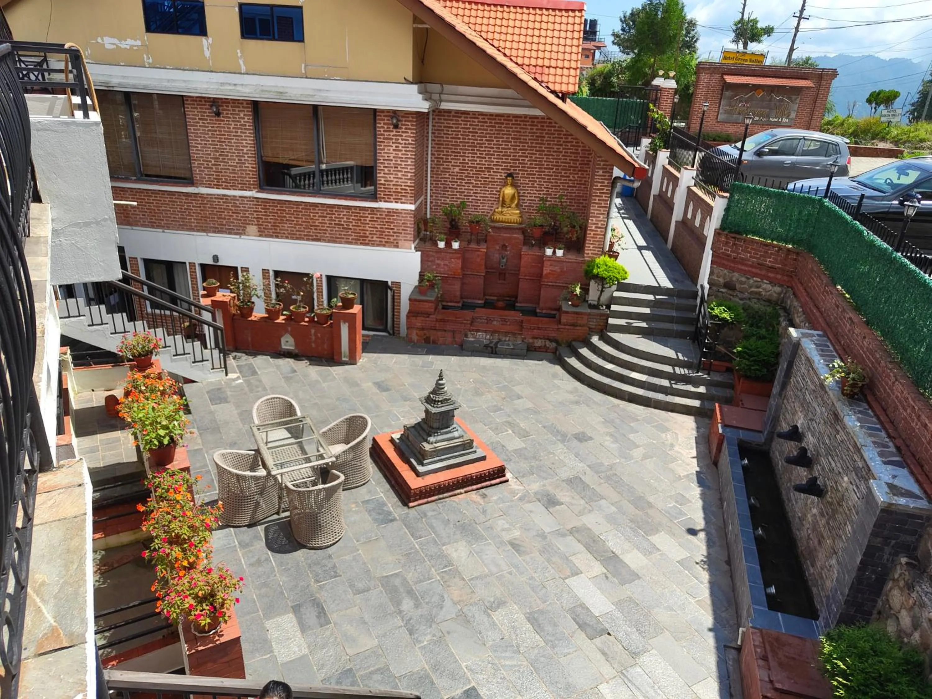 Property building in Hotel Himalayan Villa - Nagarkot