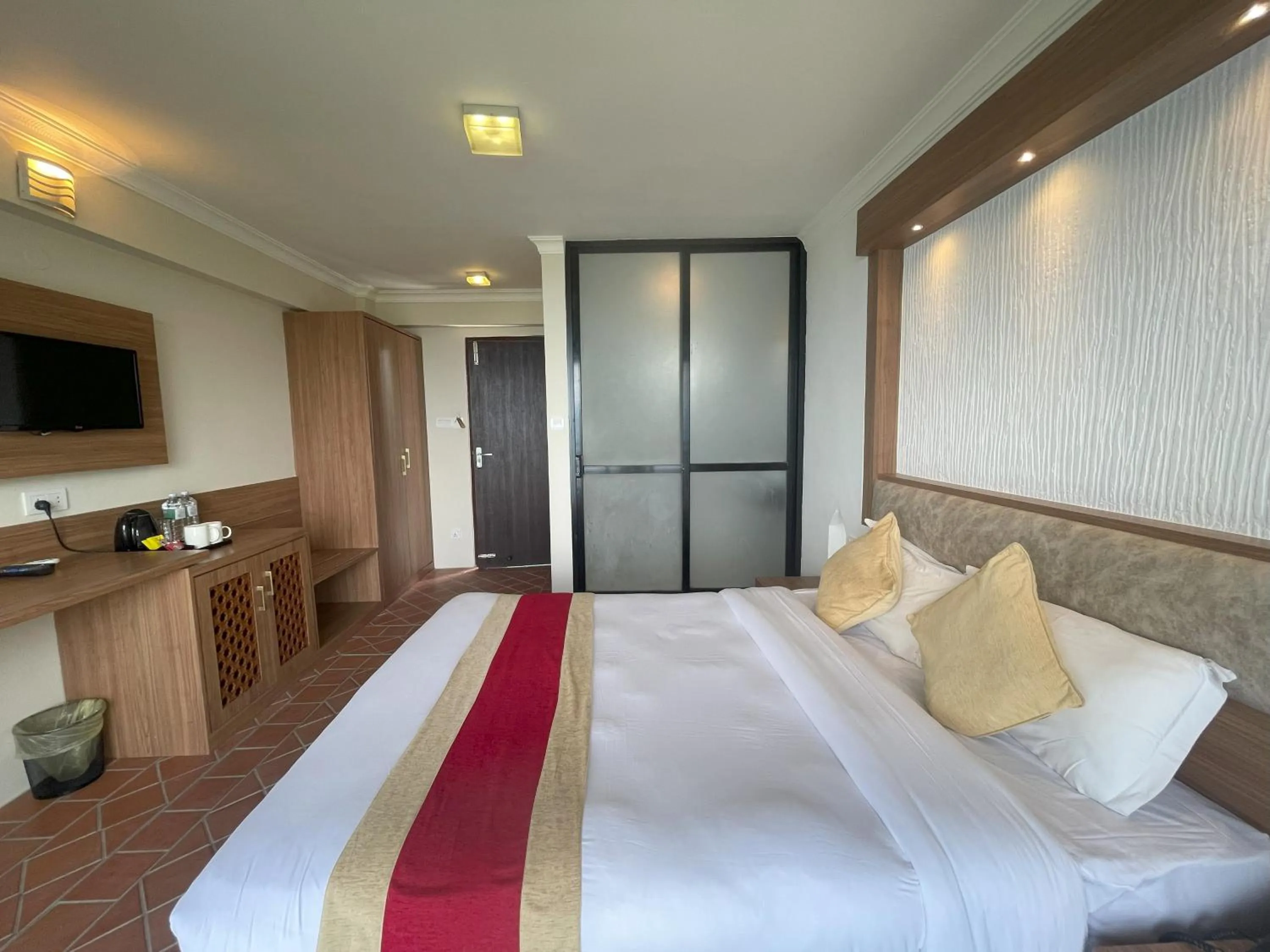 Bedroom, Bed in Hotel Himalayan Villa - Nagarkot