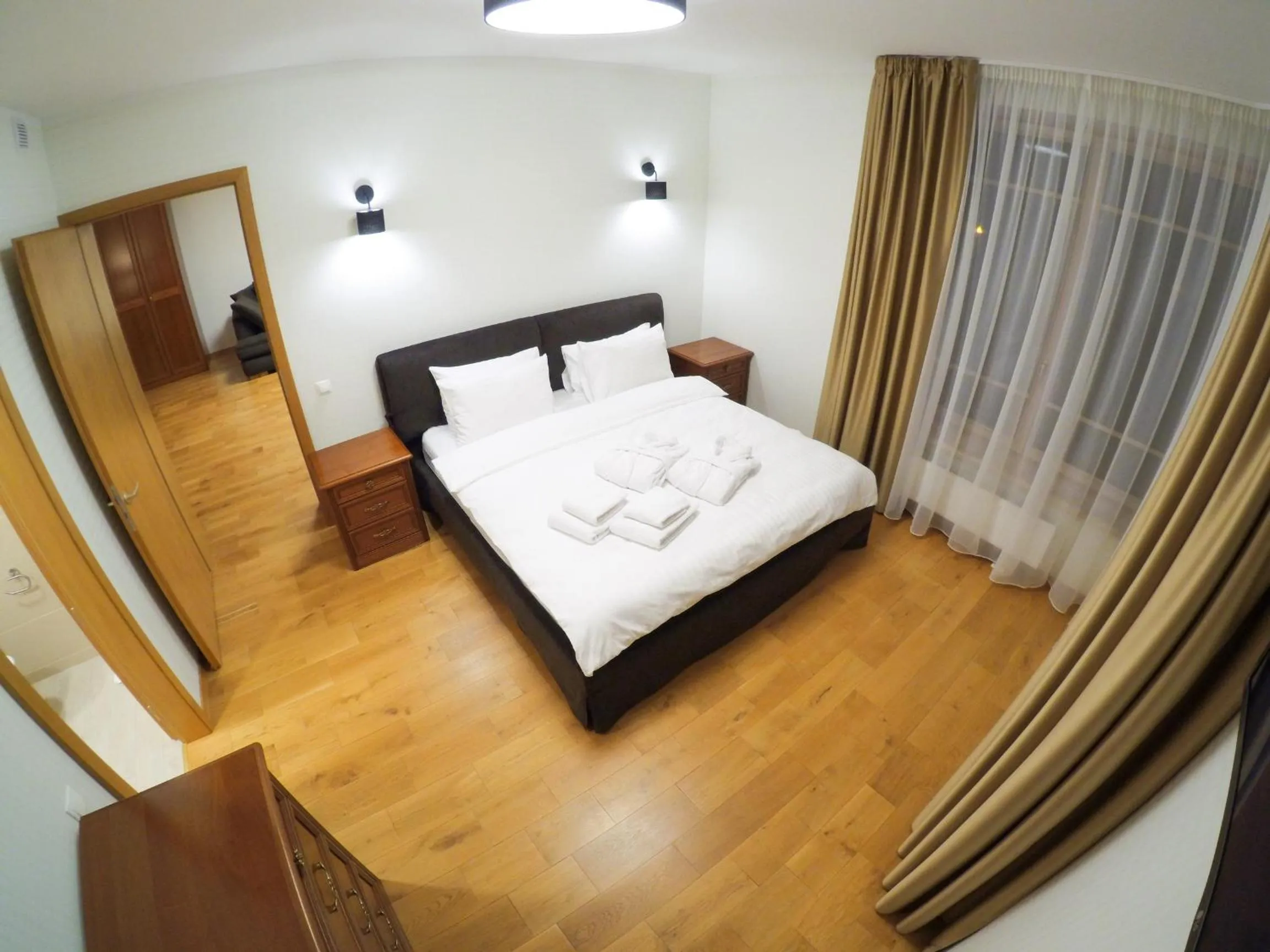 Shower in BaltHouse Apartments