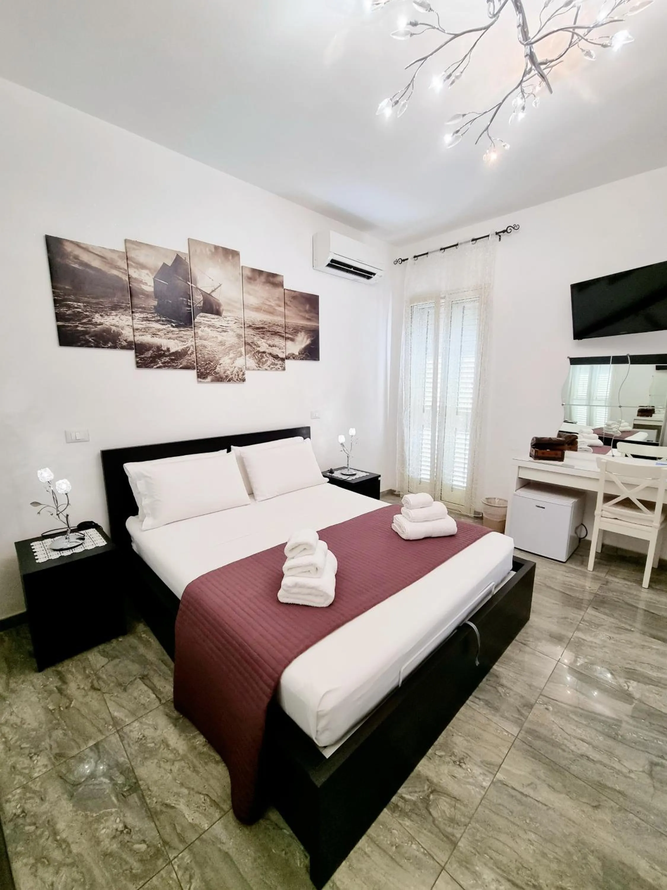 Bed in Albatros B&B Porto Cesareo