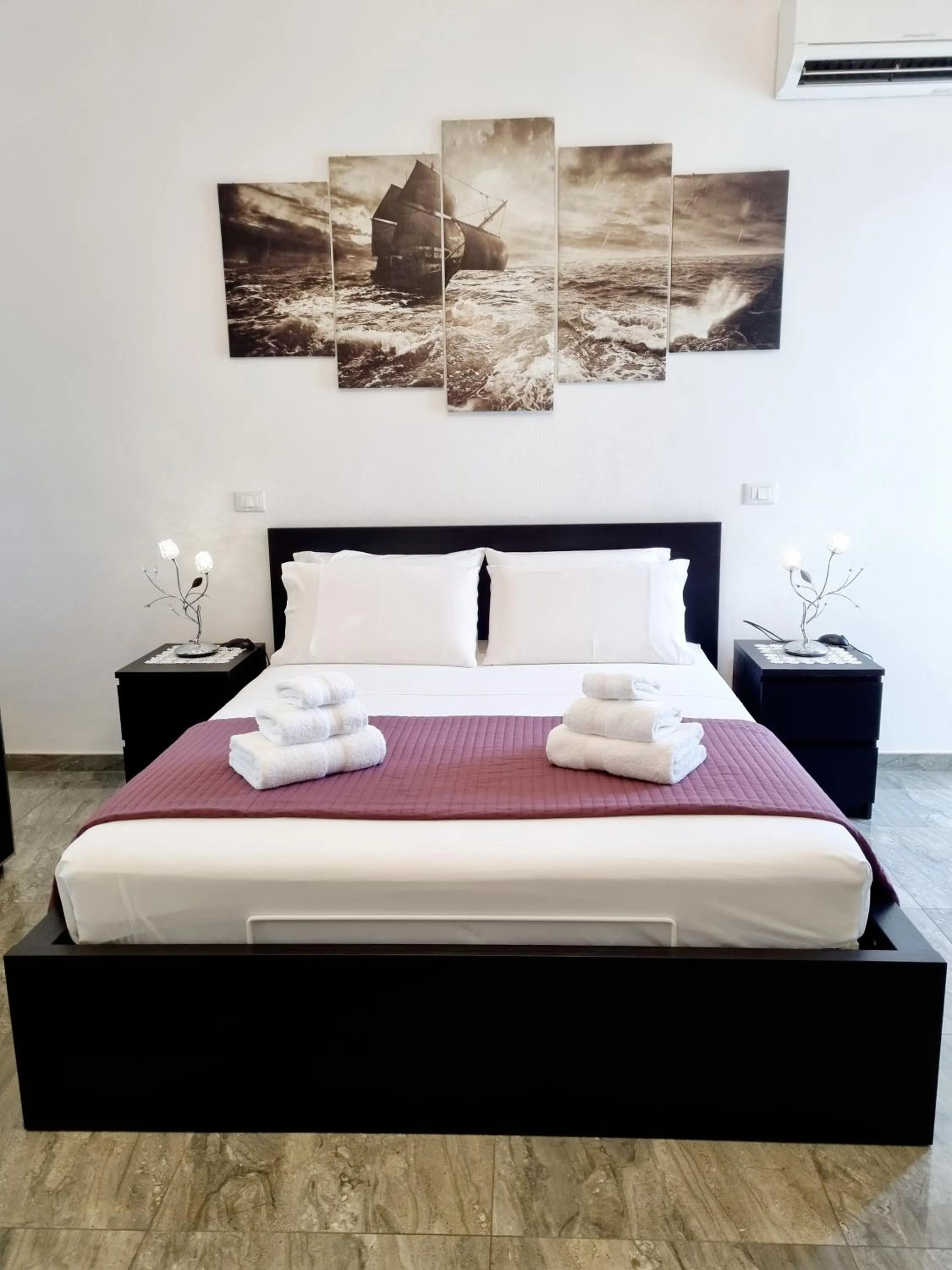 Bed in Albatros B&B Porto Cesareo
