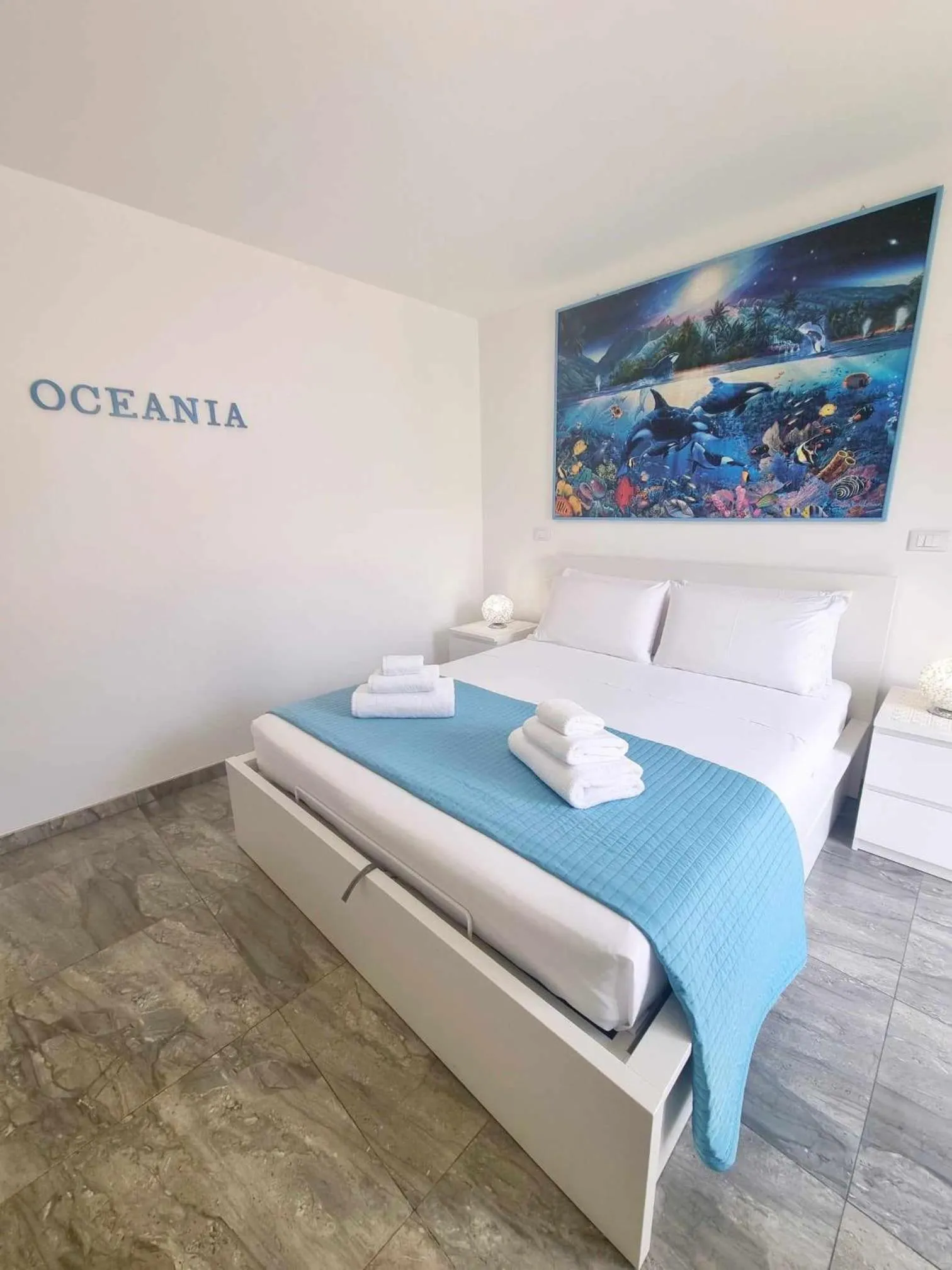 Decorative detail, Bed in Albatros B&B Porto Cesareo