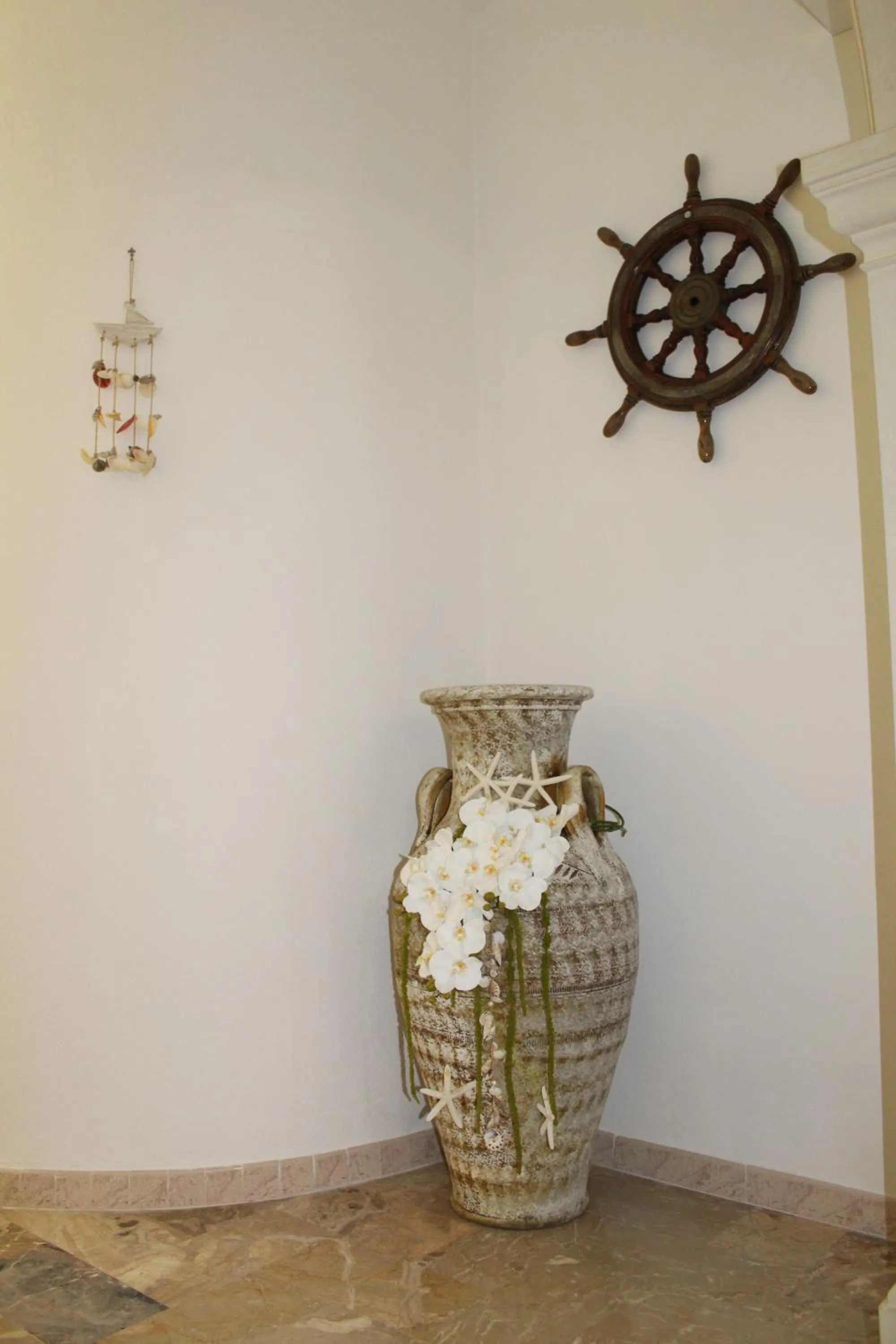 Decorative detail in Albatros B&B Porto Cesareo
