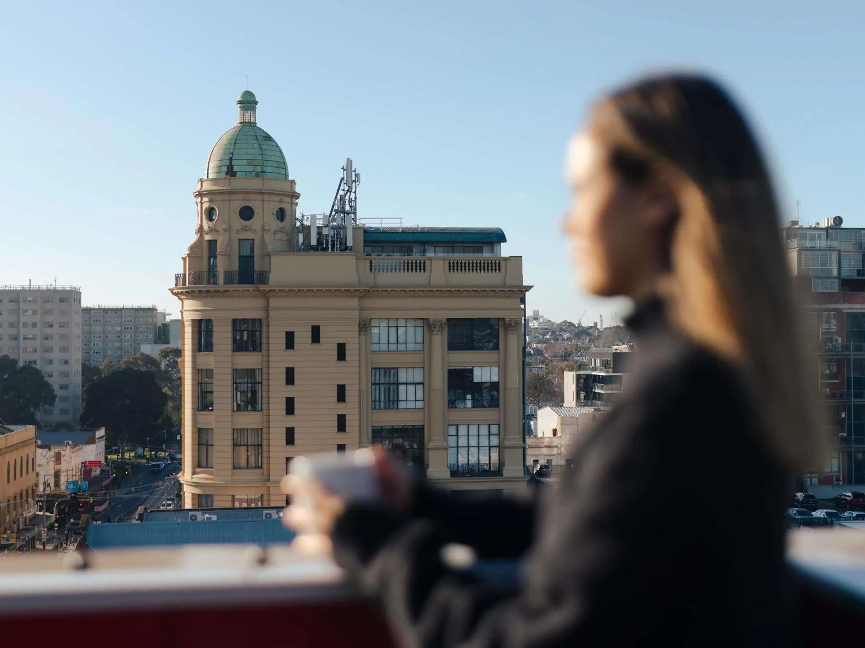 Property building in The Cullen Melbourne - Art Series Property building in The Cullen Melbourne - Art Series