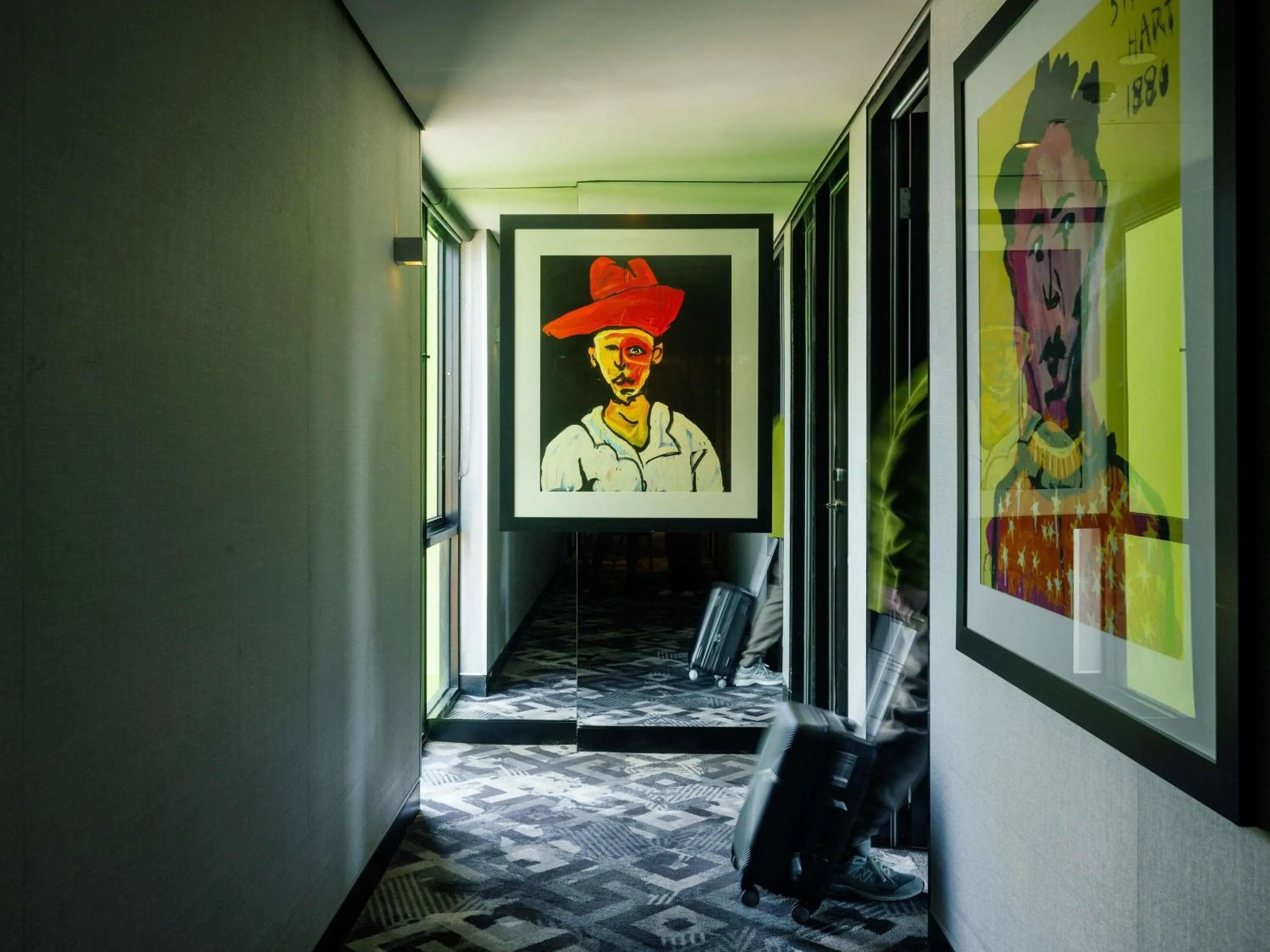 Bedroom in The Cullen Melbourne - Art Series