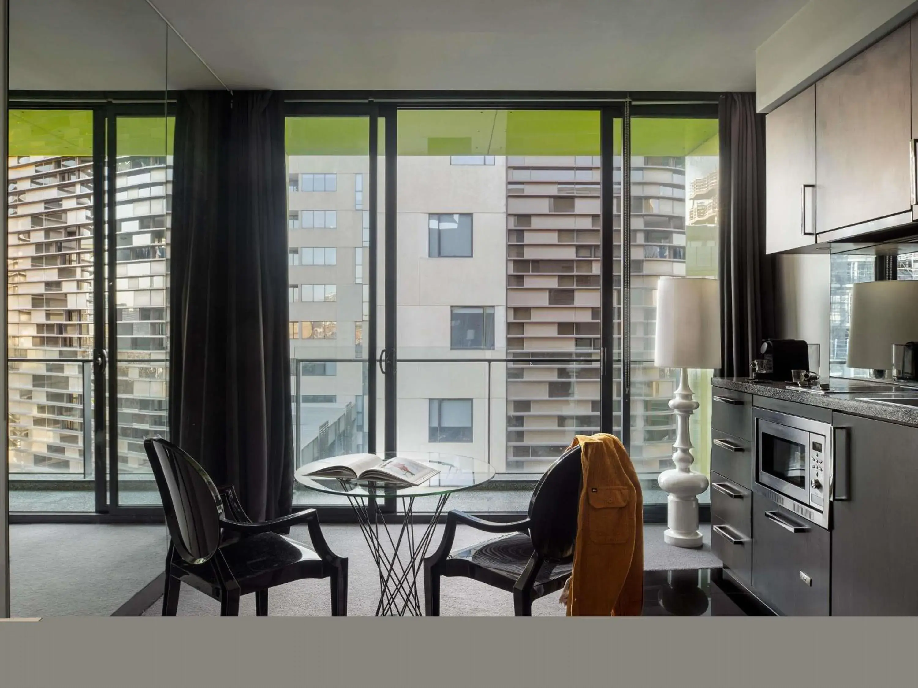 Bedroom in The Cullen Melbourne - Art Series Bedroom in The Cullen Melbourne - Art Series