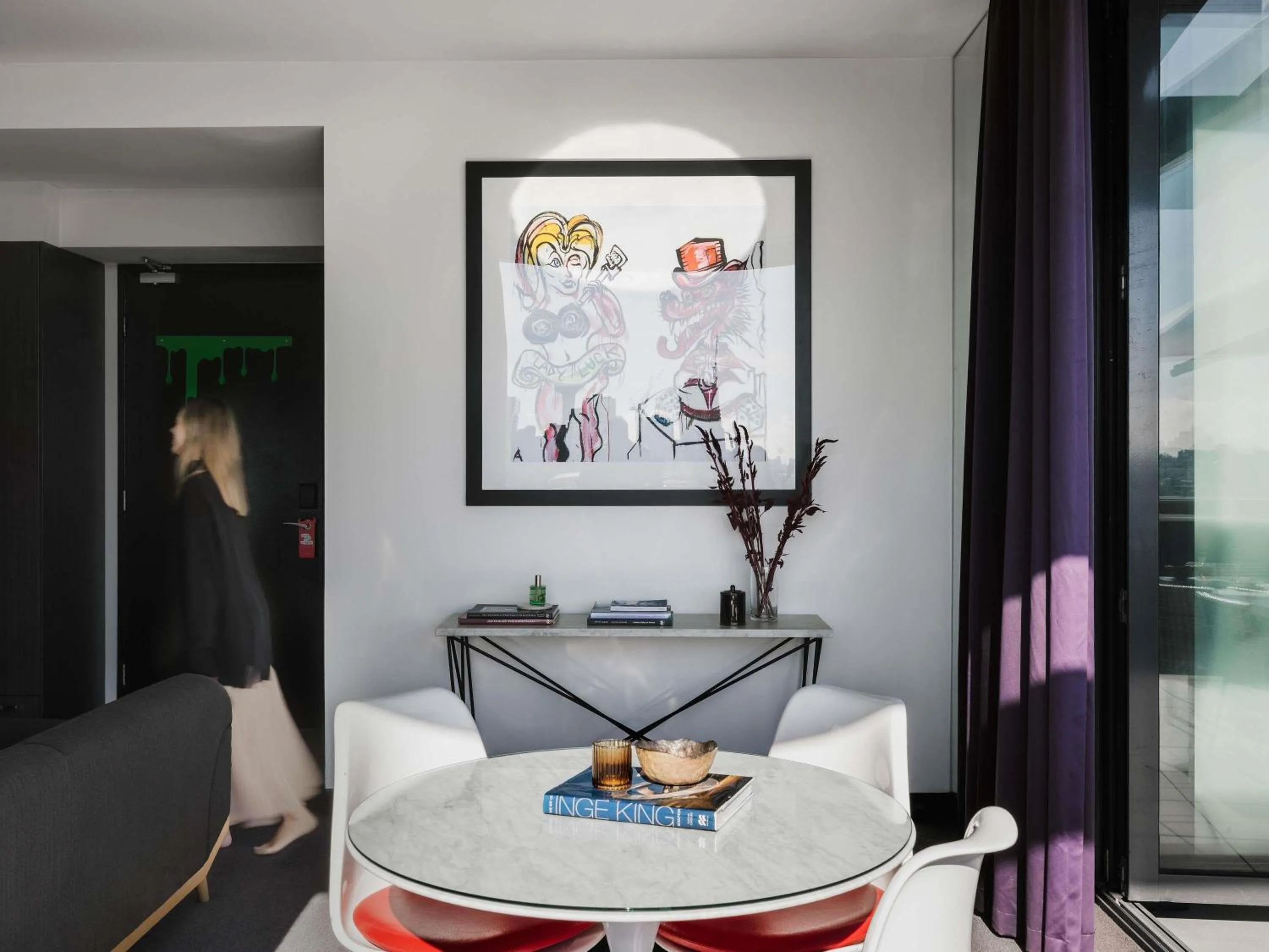 Bedroom in The Cullen Melbourne - Art Series