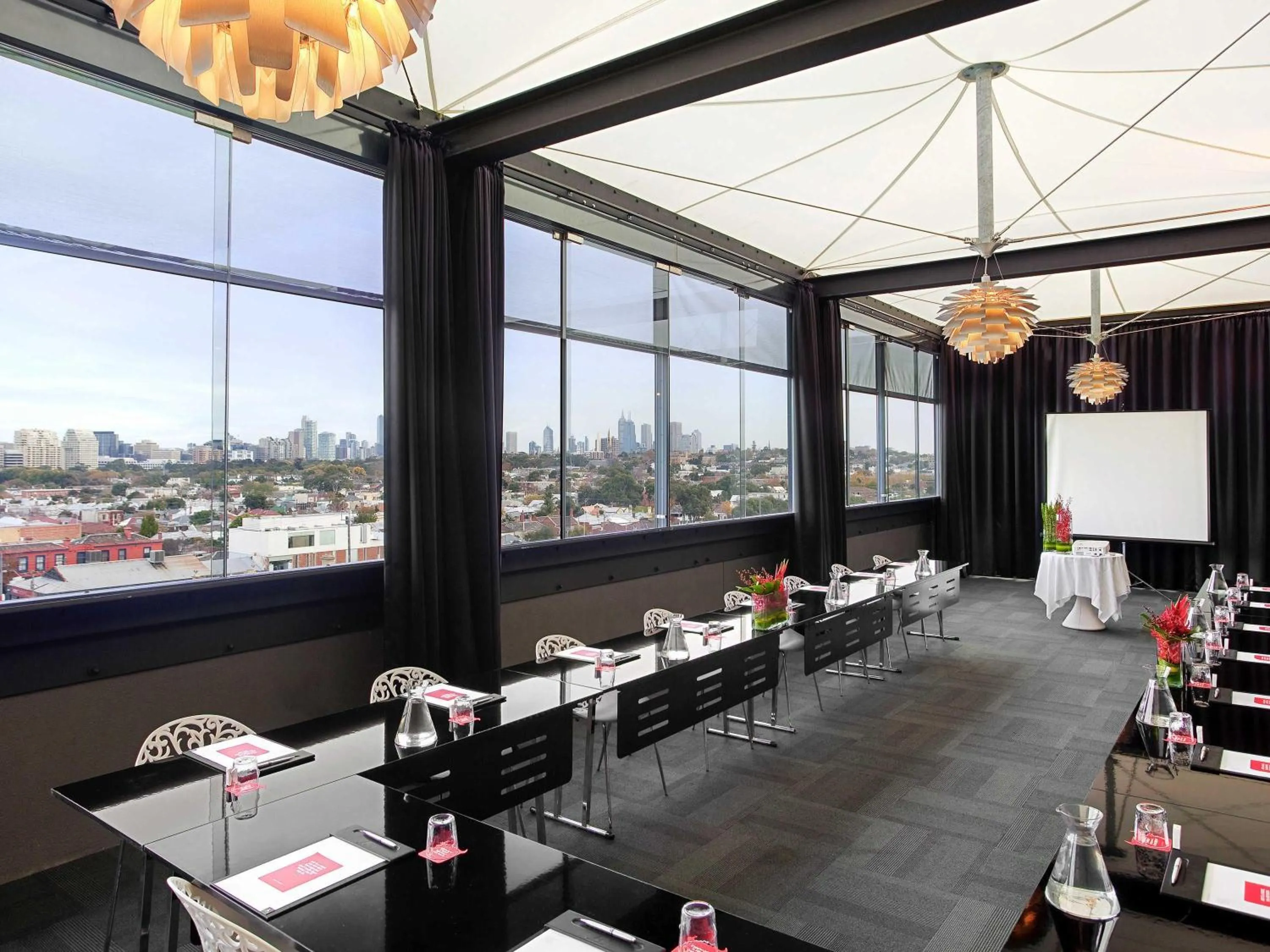 Meeting/conference room in The Cullen Melbourne - Art Series