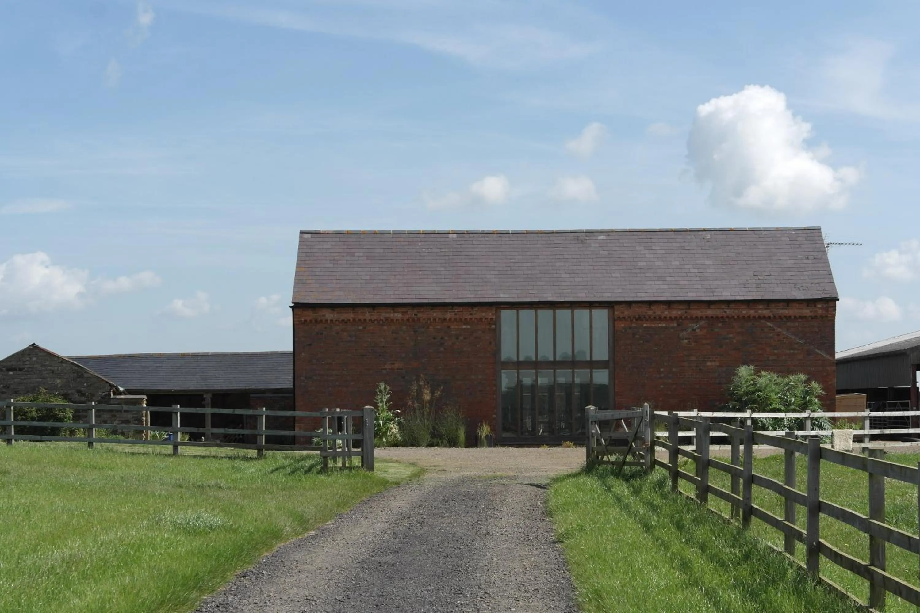 Facade/entrance in Handley Barn